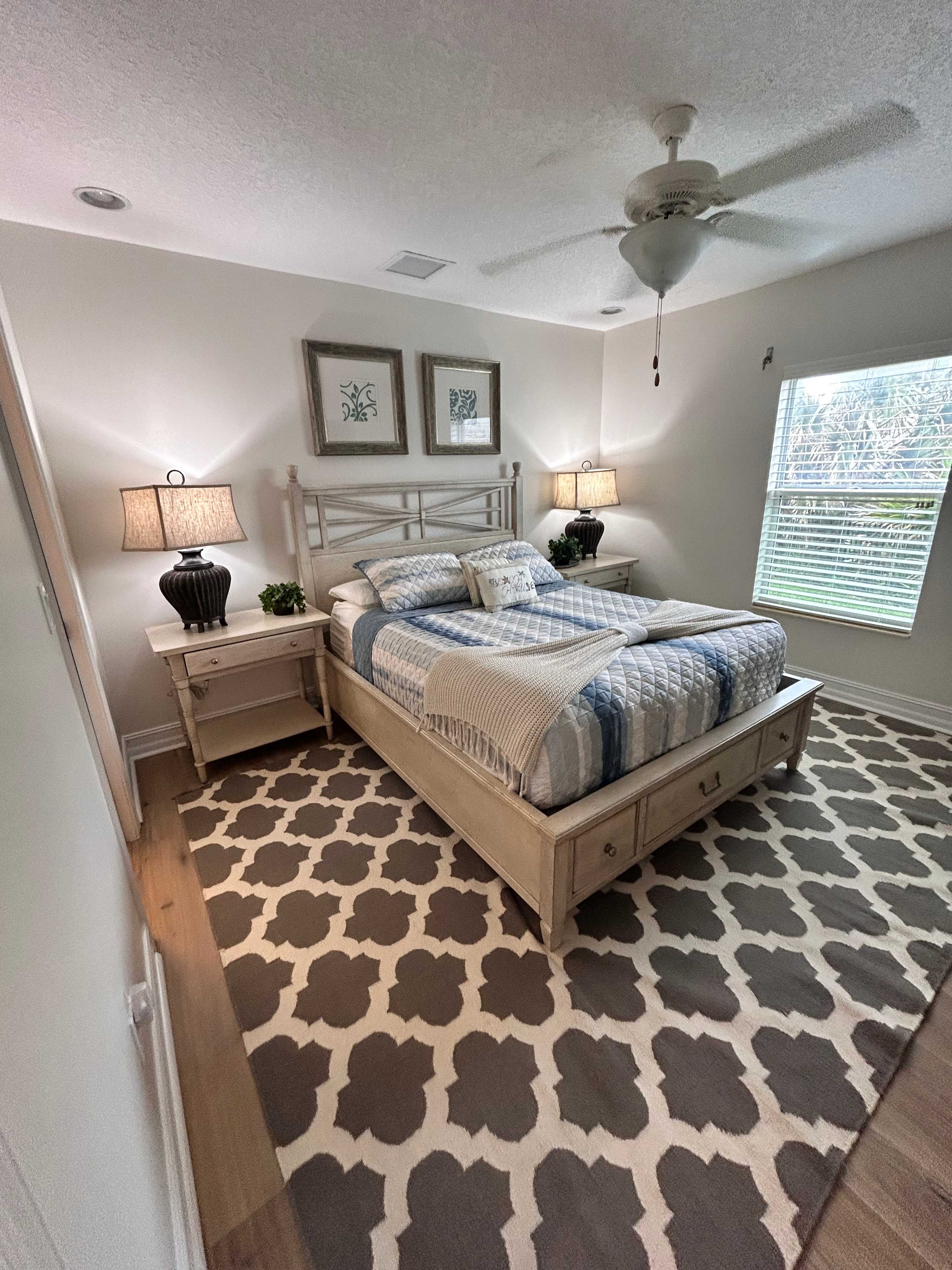 Tropical Sands with Oceanfront Deck & Beach Access