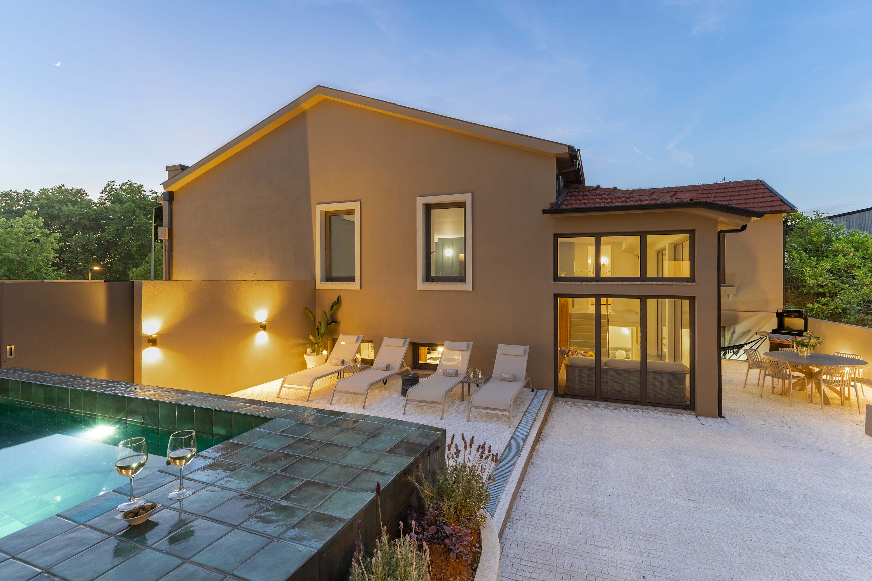 Canopy House by Portugal Active I Heated Pool