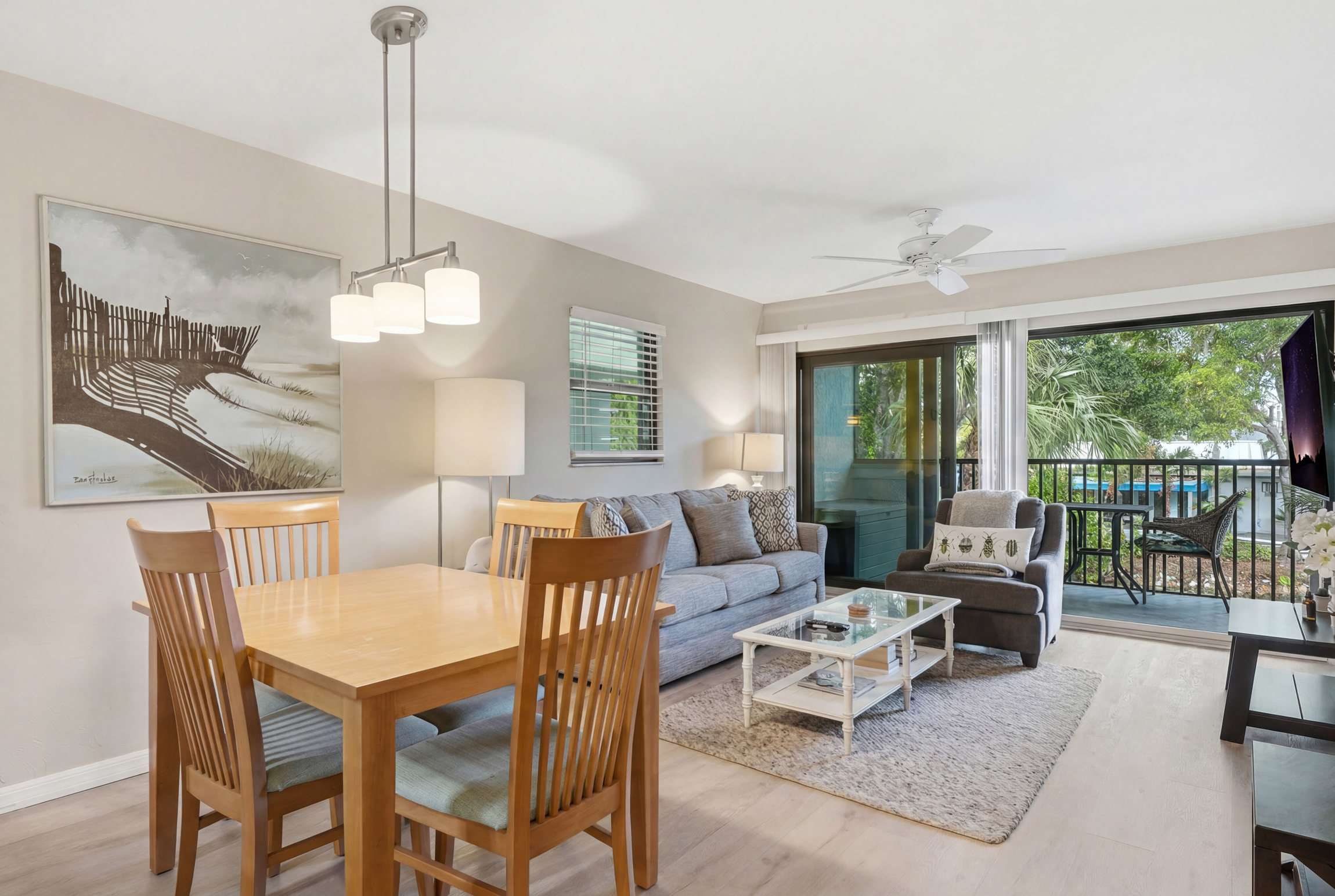 H 245 Second Floor with Lake View Sleeps 6 | Photo 14
