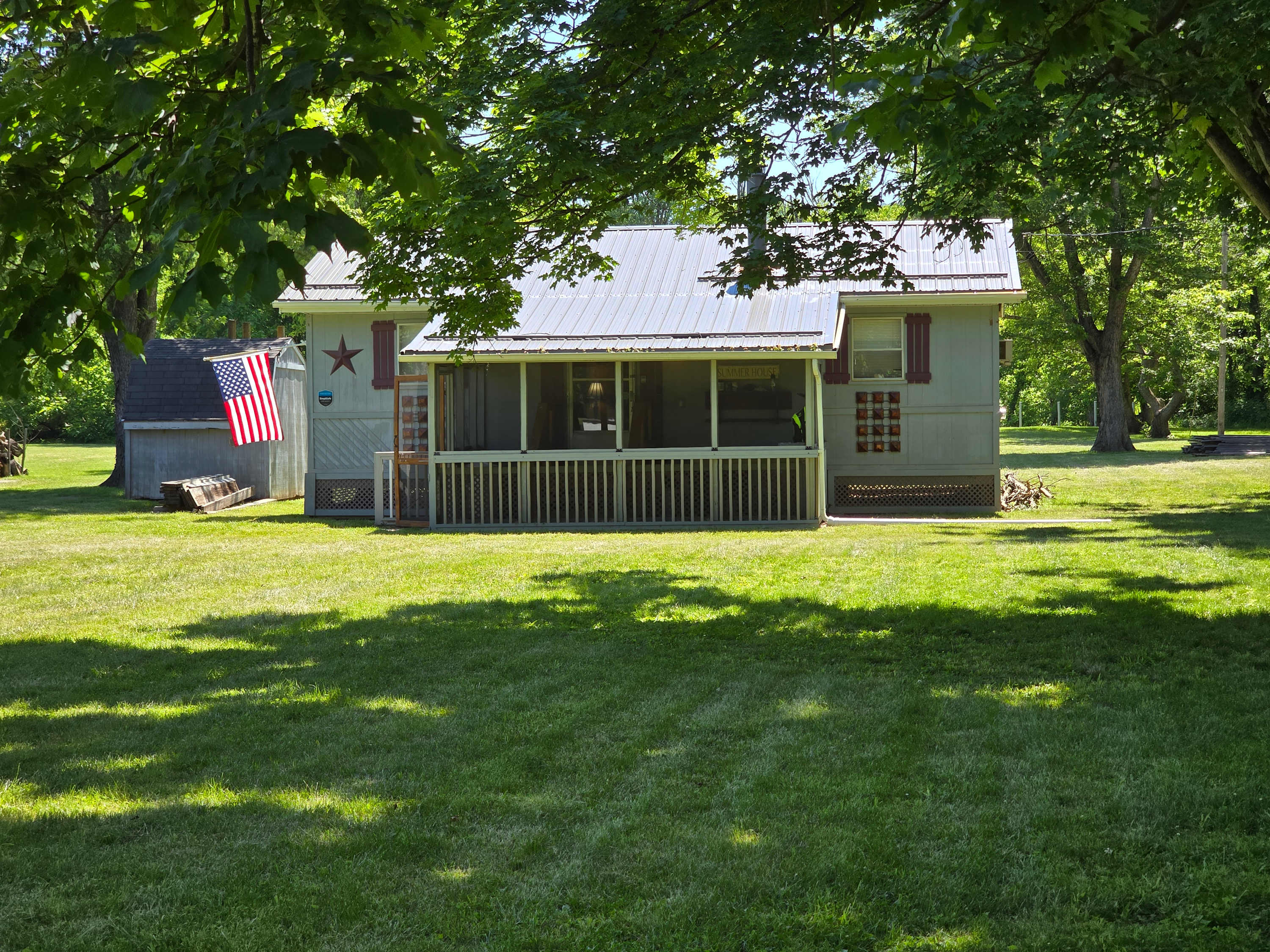 Wood Stove, Fire Pit, Kayaks - 2 Min Walk to River