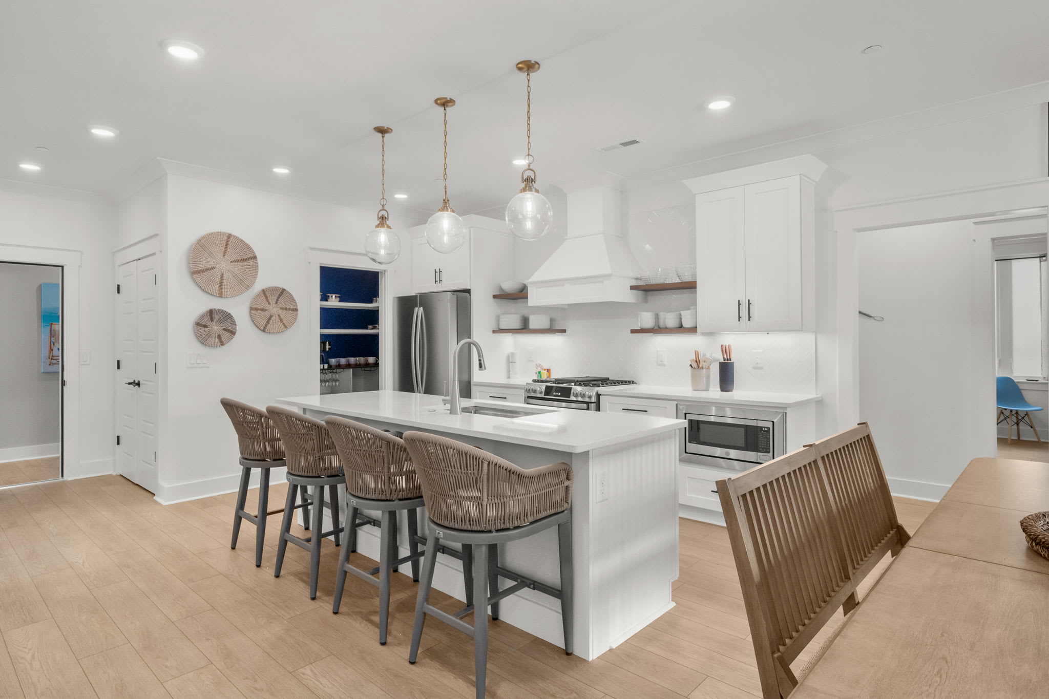 Black Pearl Estate Entire Property | Photo 10