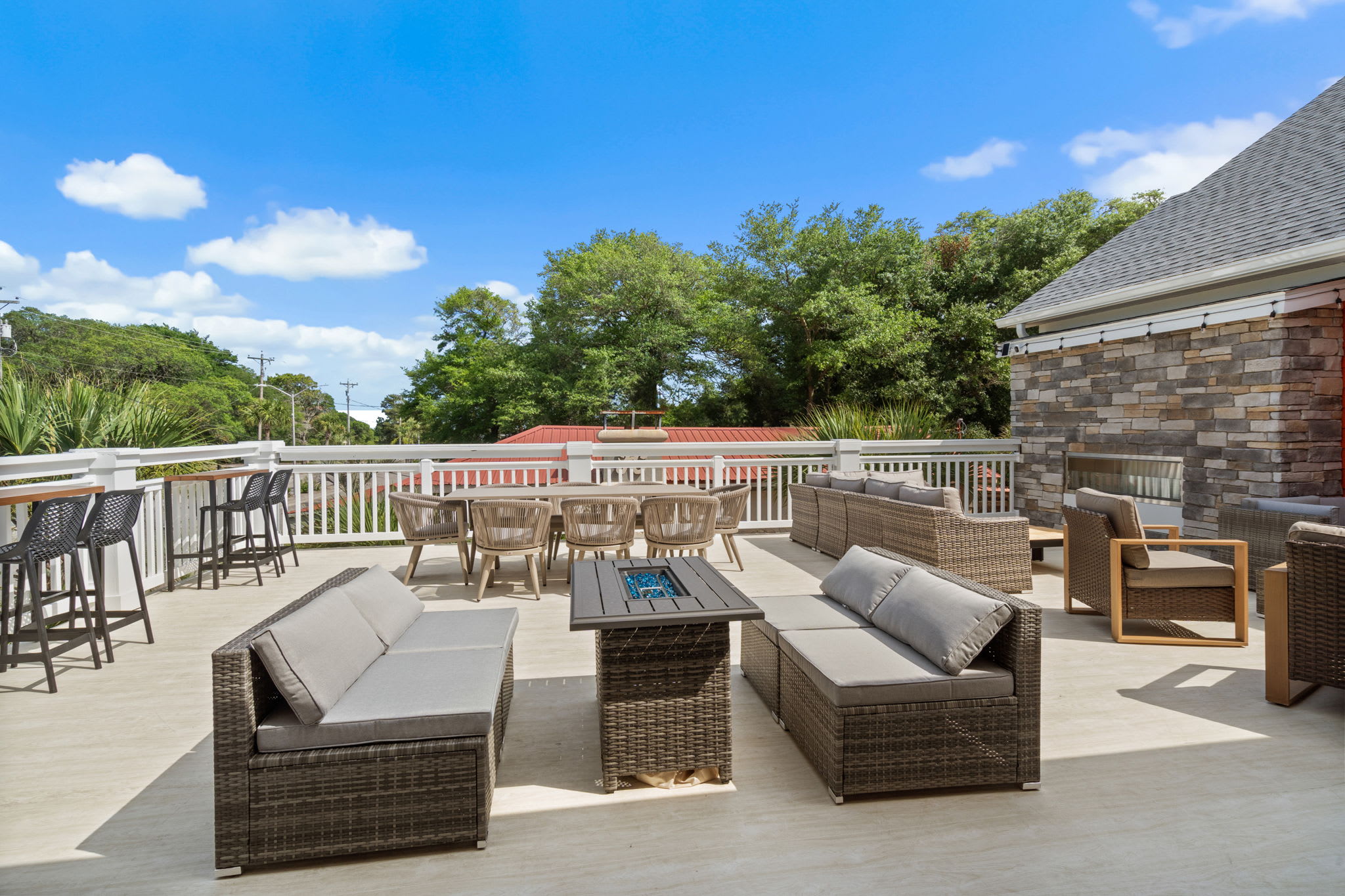Black Pearl Estate Entire Property | Photo 94