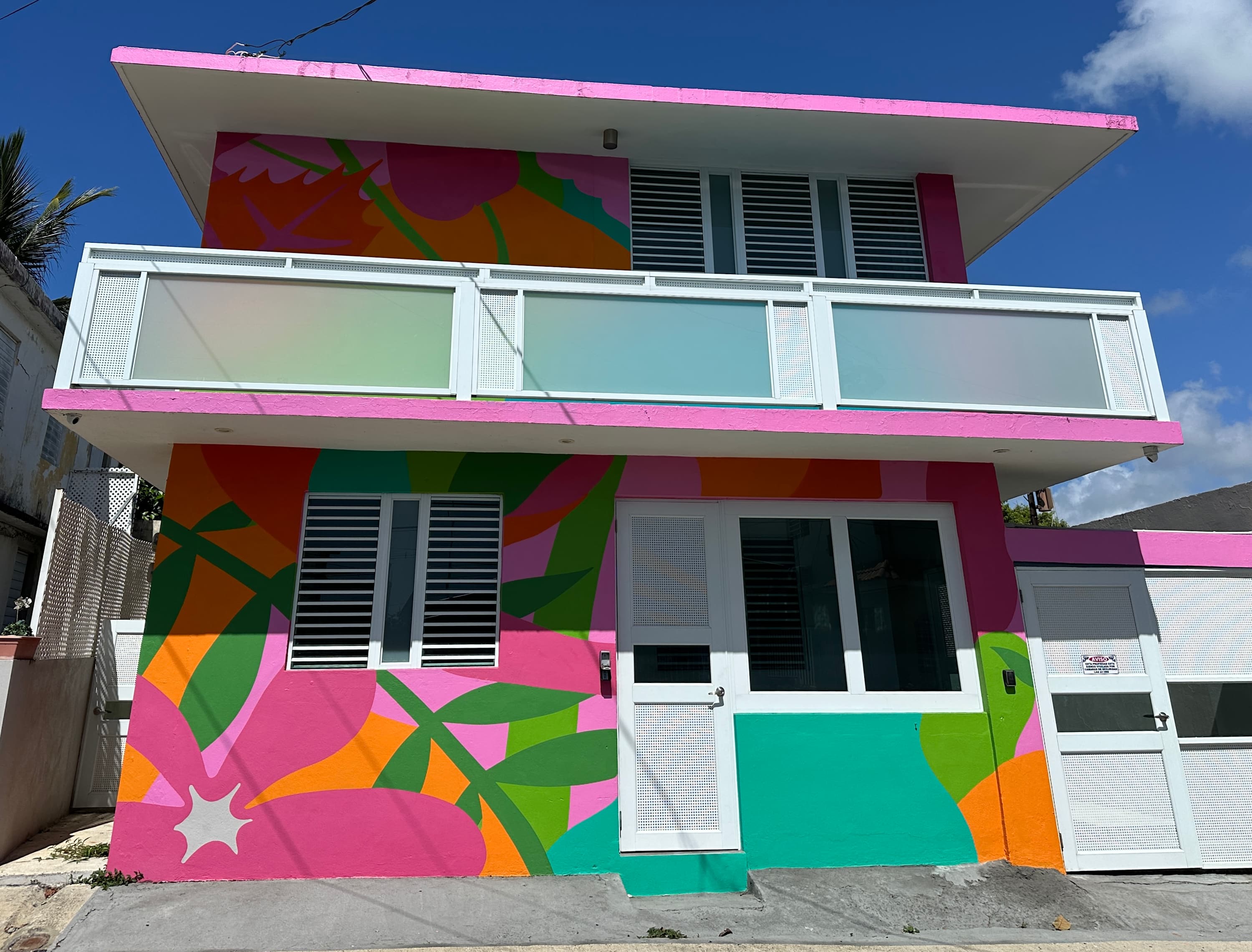 Casa Las Flores 2 Bedroom in the City — San Juan, San Juan — vacation rental