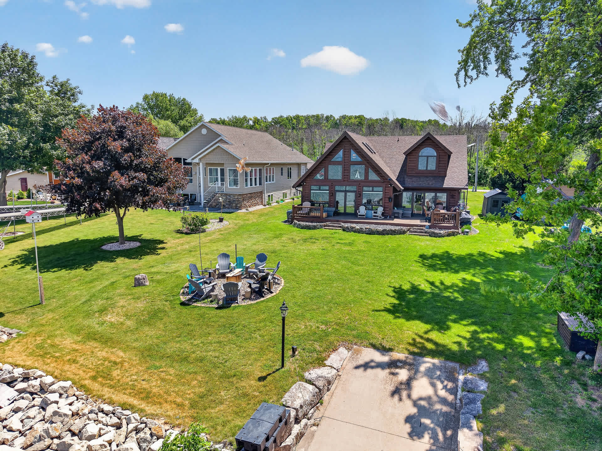 Breezy Bay Lodge