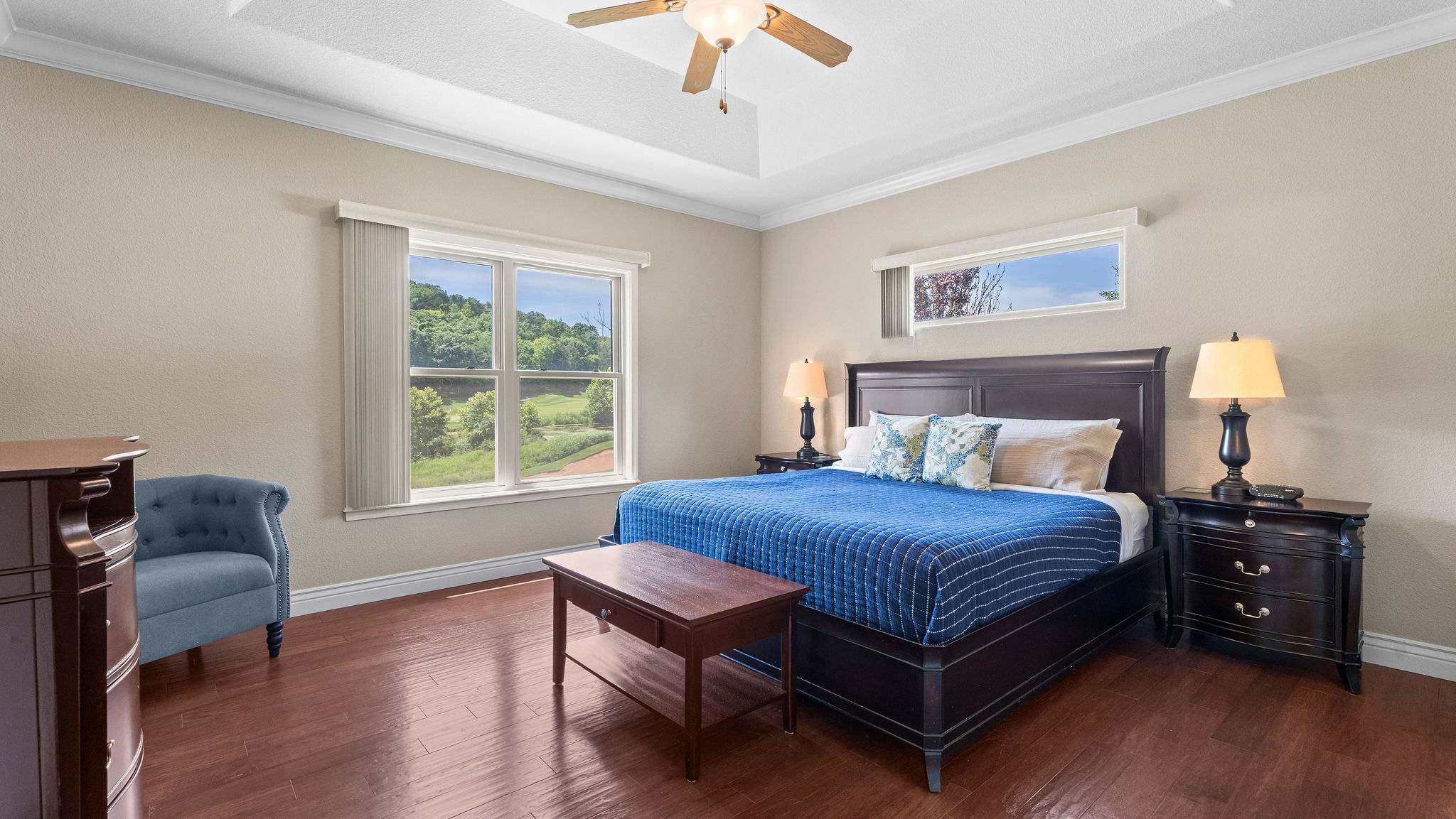 The primary king suite boasts a smart TV & ensuite bath​