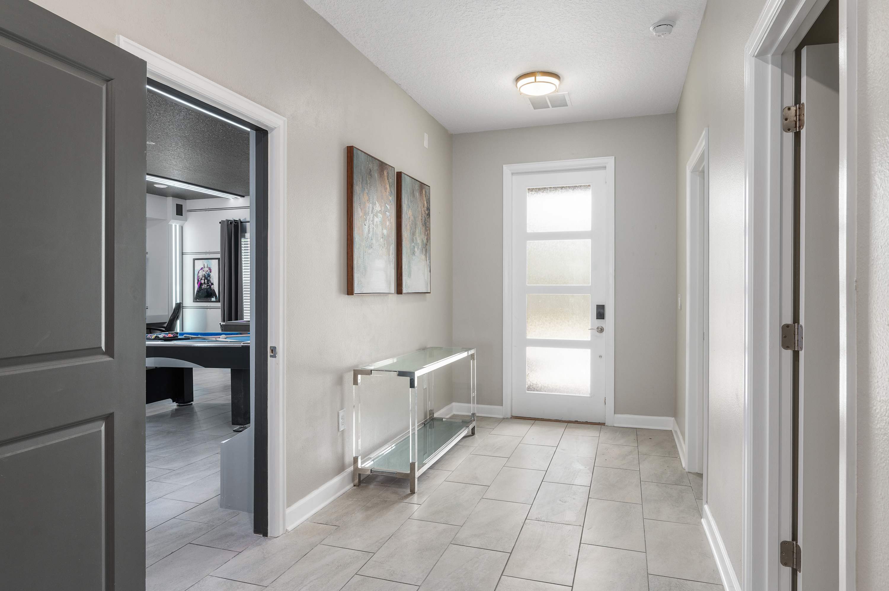 Large 7BR getaway near Disney w/ pool