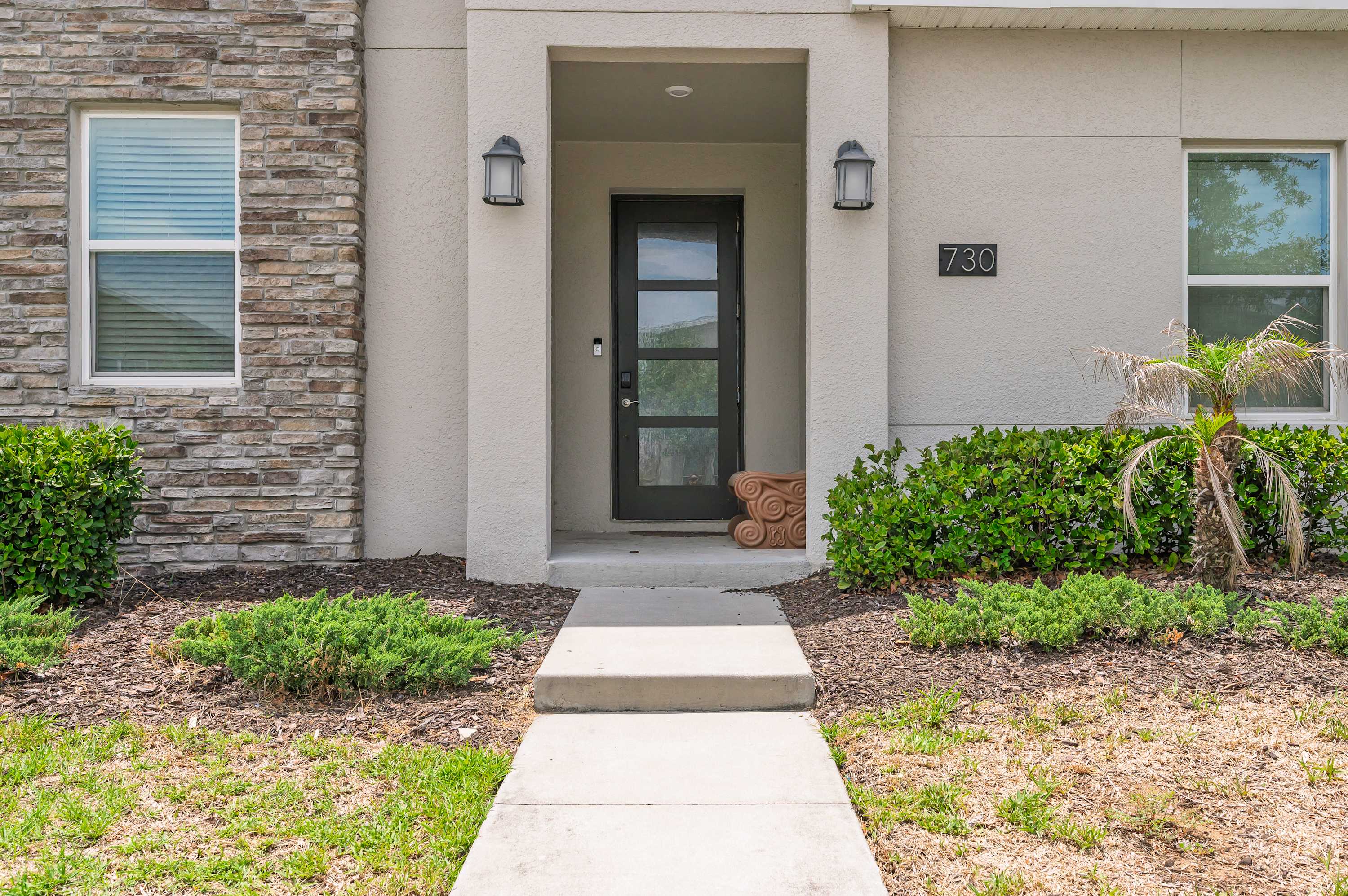 Large 7BR getaway near Disney w/ pool