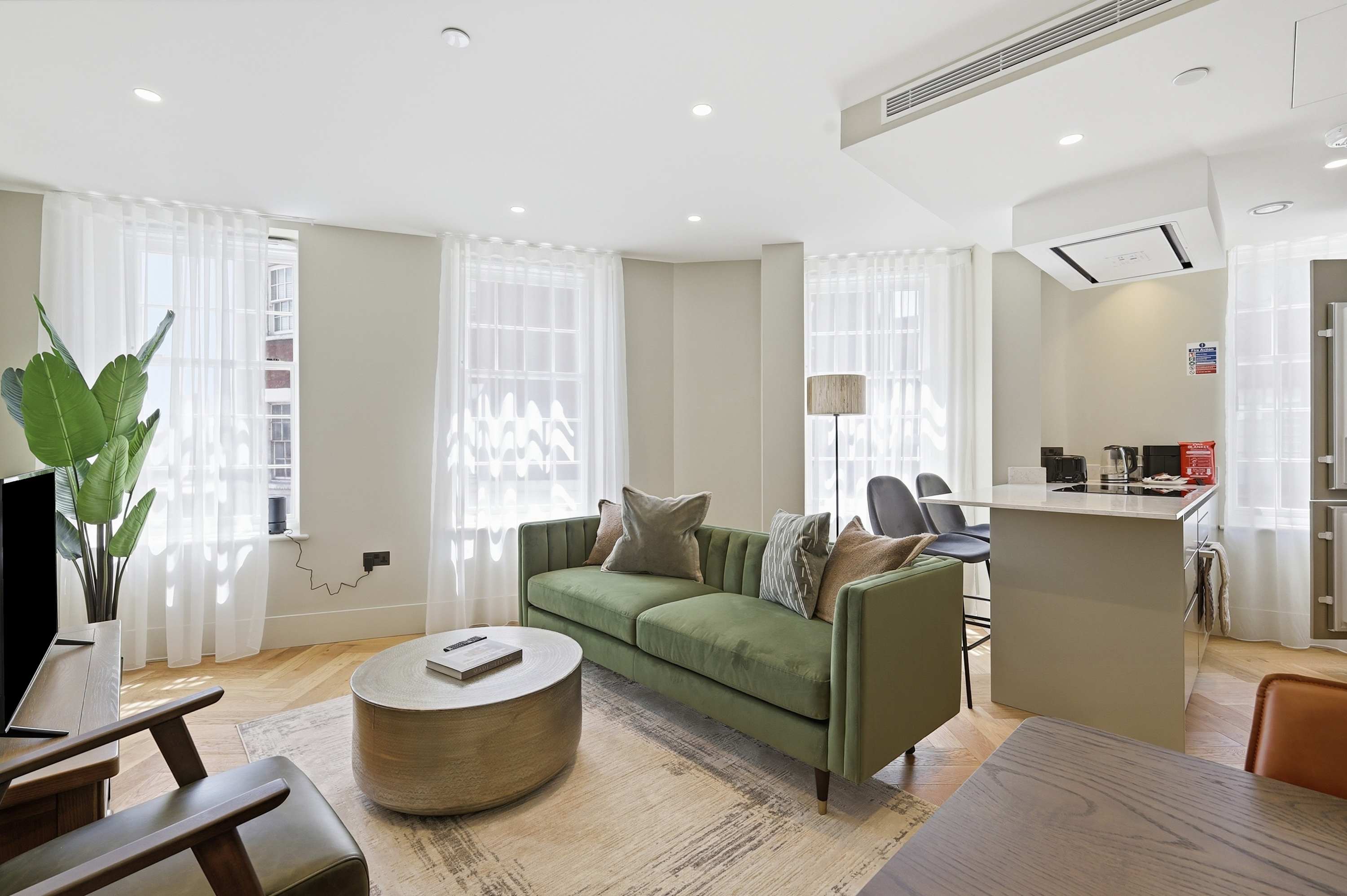 Cheyne Sequoia l A Luxury Chelsea Retreat