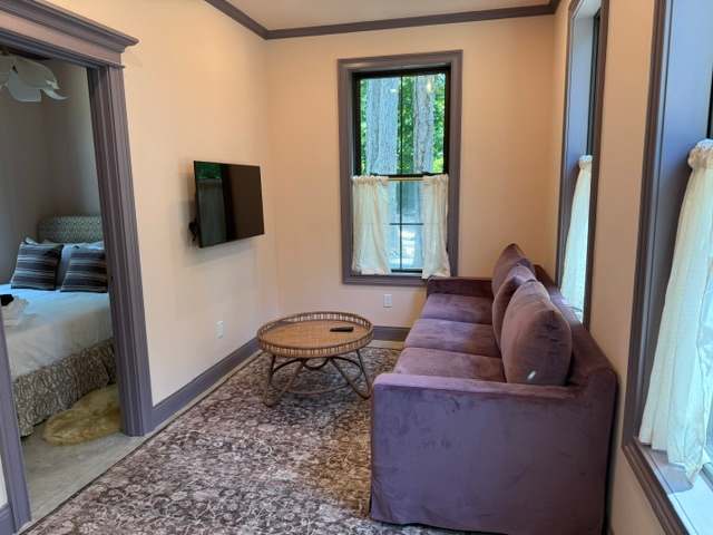 Wolfsbane - Upscale 2 Bedroom Villa at Petite Acres