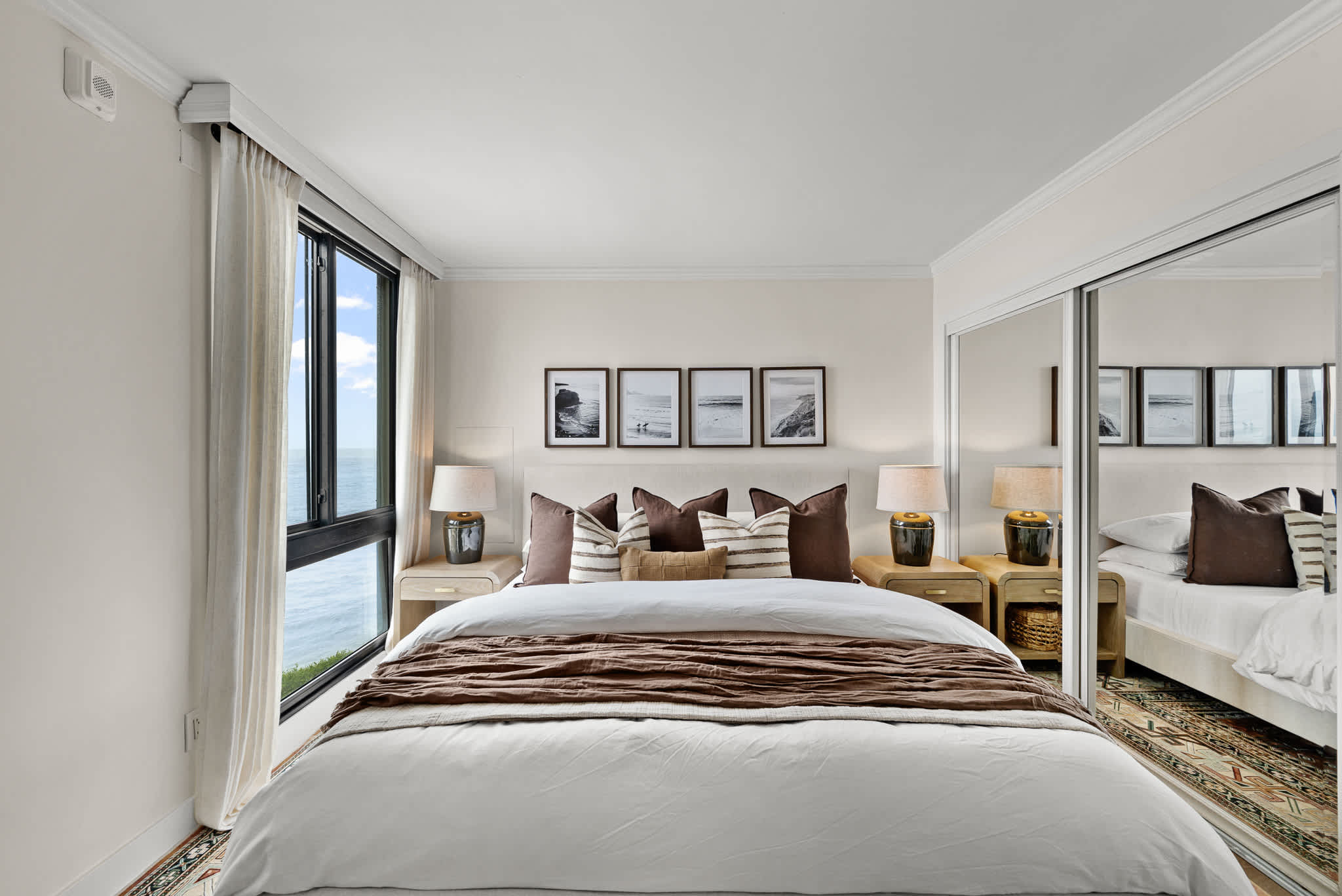 NEW! Oceanfront 2 Bedroom Condo in San Diego with AC and Parking