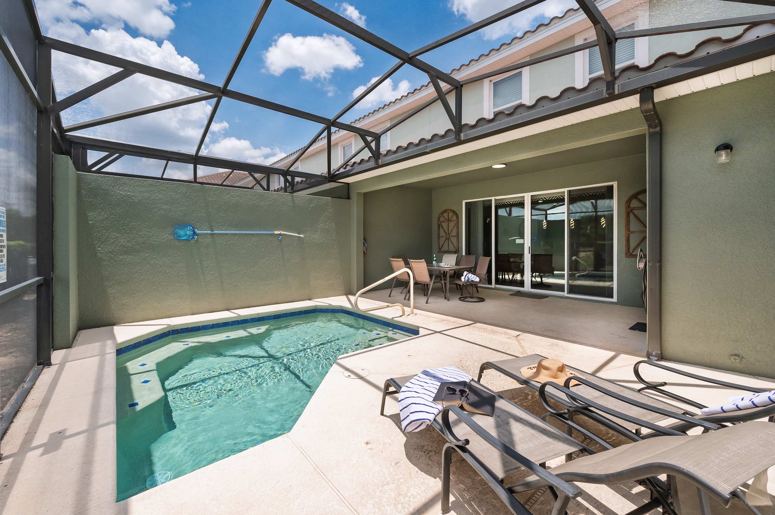 Resort retreat w/ private pool,