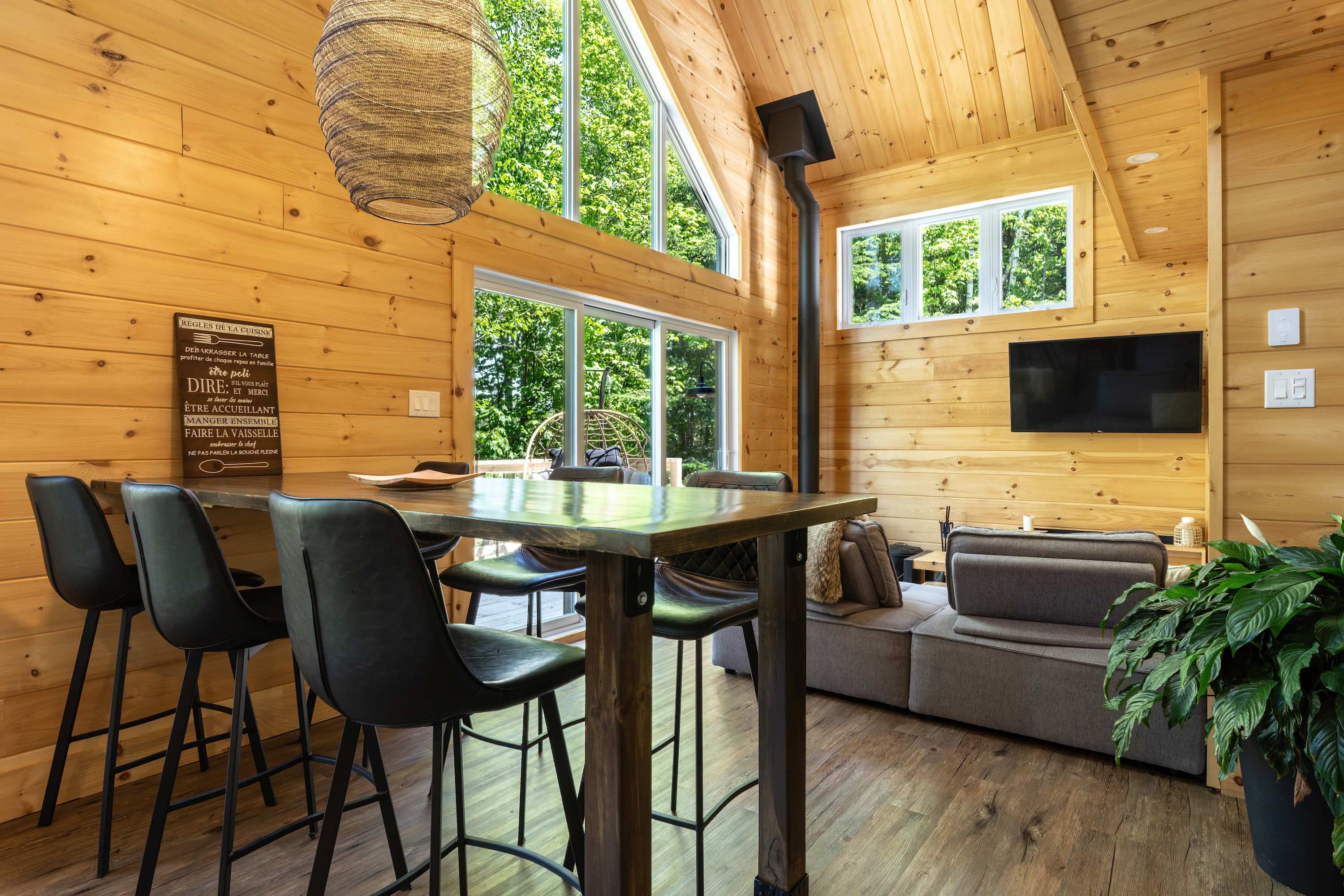 Chalet image 1