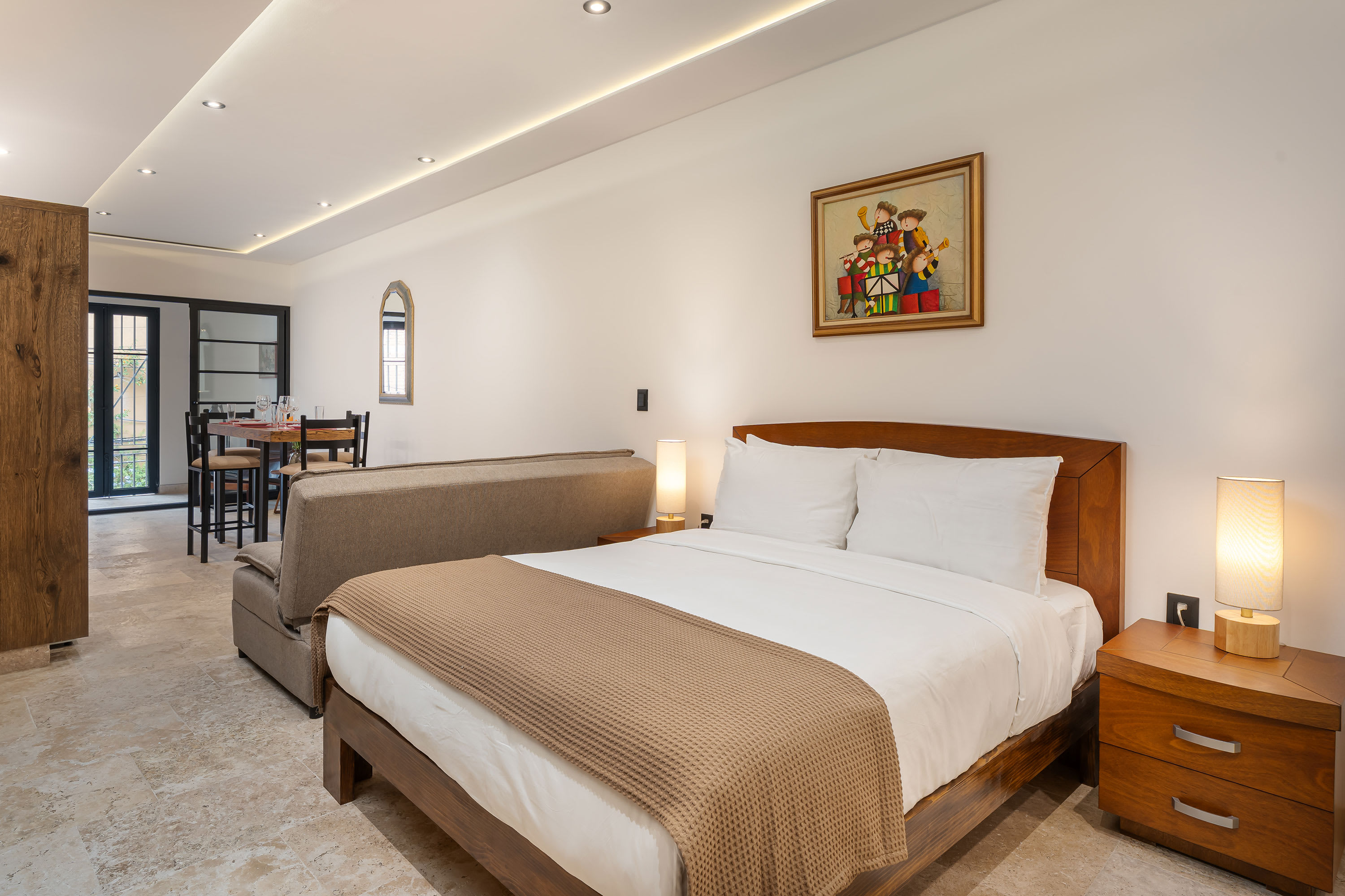 Tinajitas Loft #3, Modern 1BR Apt with Sofa Bed