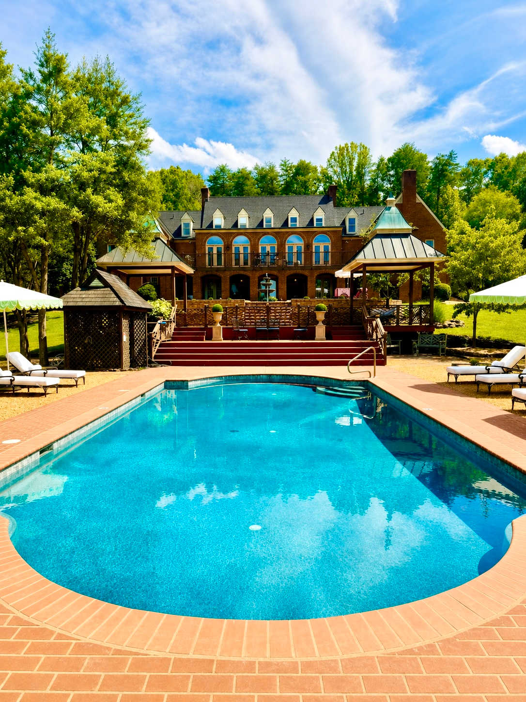Private 16-Acre Lakefront Manor | Pool | Sleeps 14