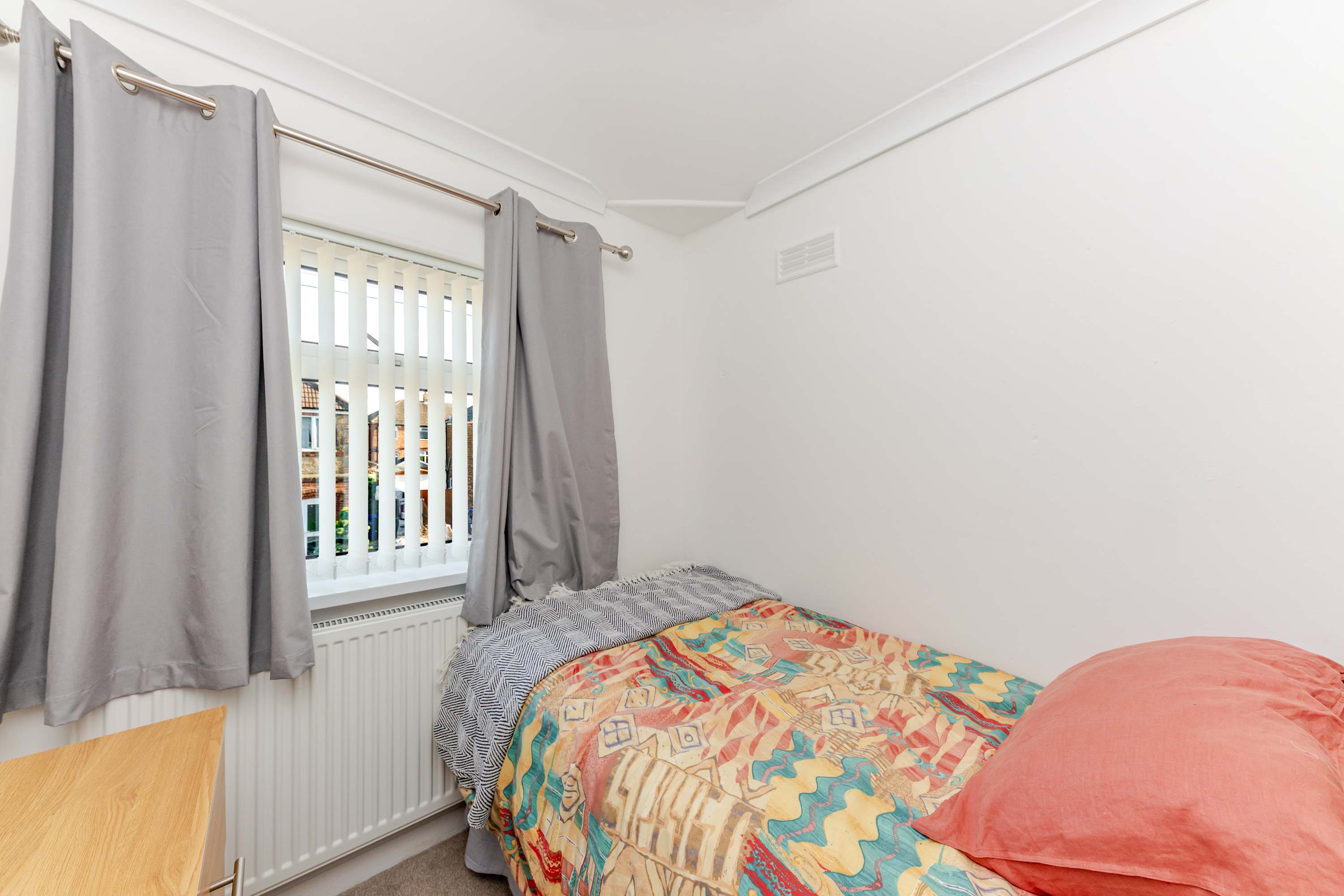 Westhill House in Westhill Road 4 DN34 4SF - Property image 26 - VivreStays