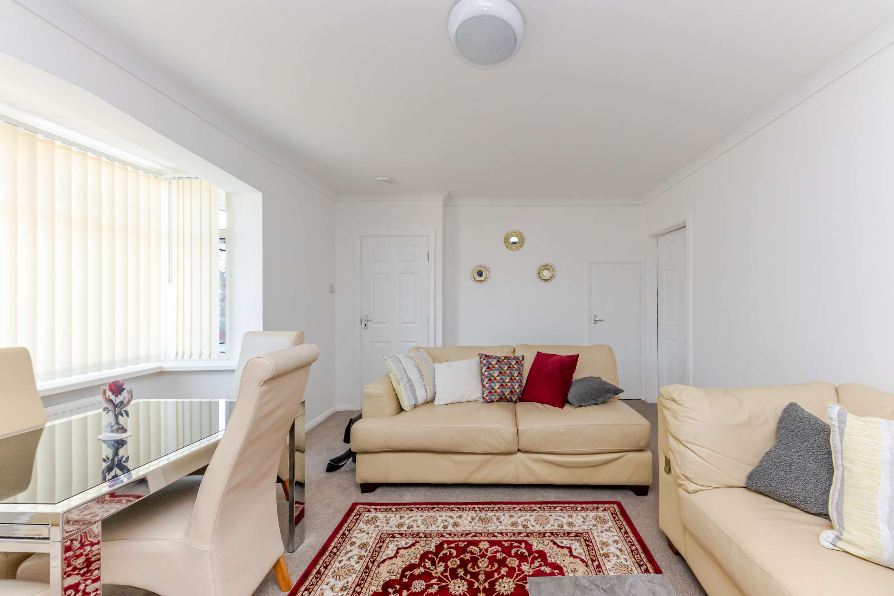 Westhill House in Westhill Road 4 DN34 4SF - Property image 15 - VivreStays