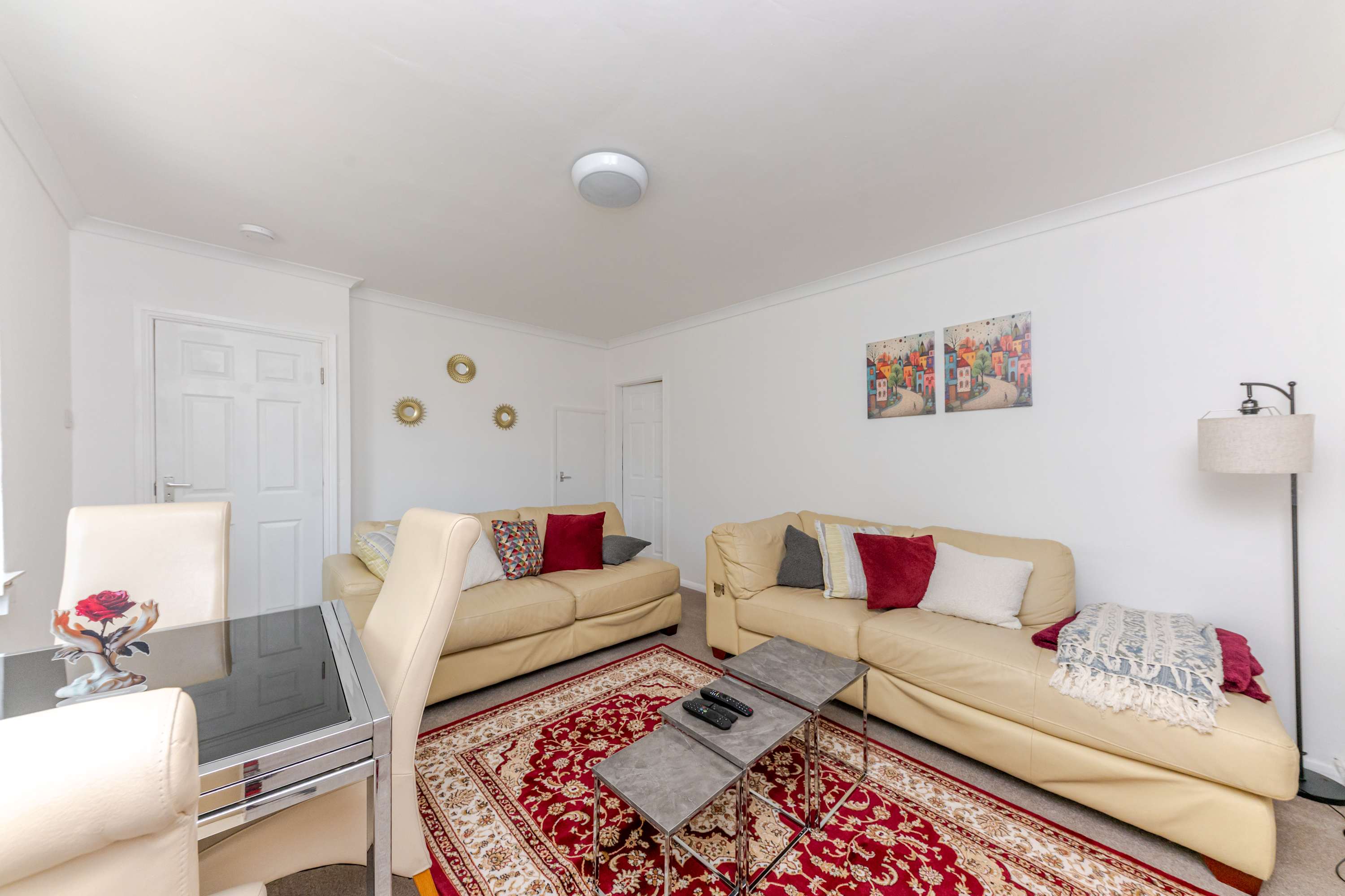 Westhill House in Westhill Road 4 DN34 4SF - Property image 16 - VivreStays