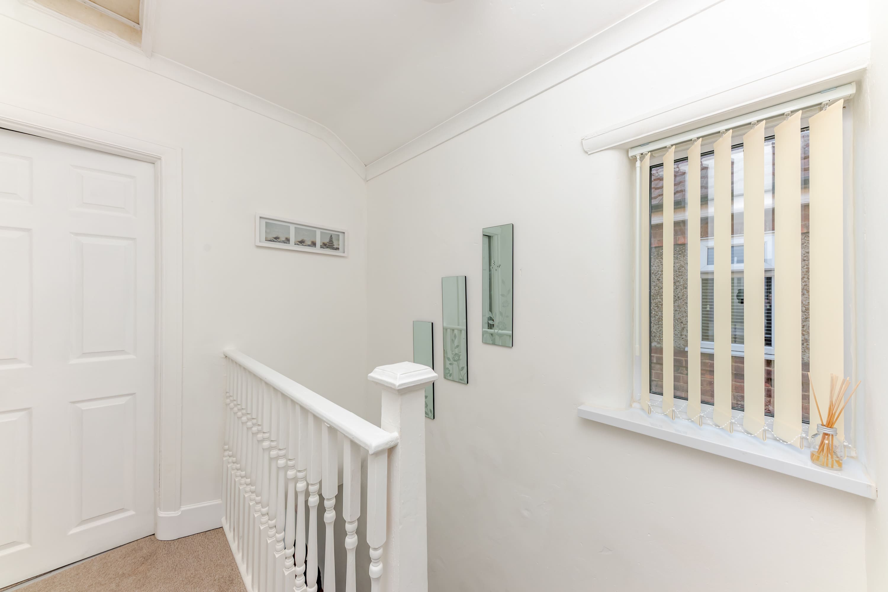 Westhill House in Westhill Road 4 DN34 4SF - Property image 40 - VivreStays