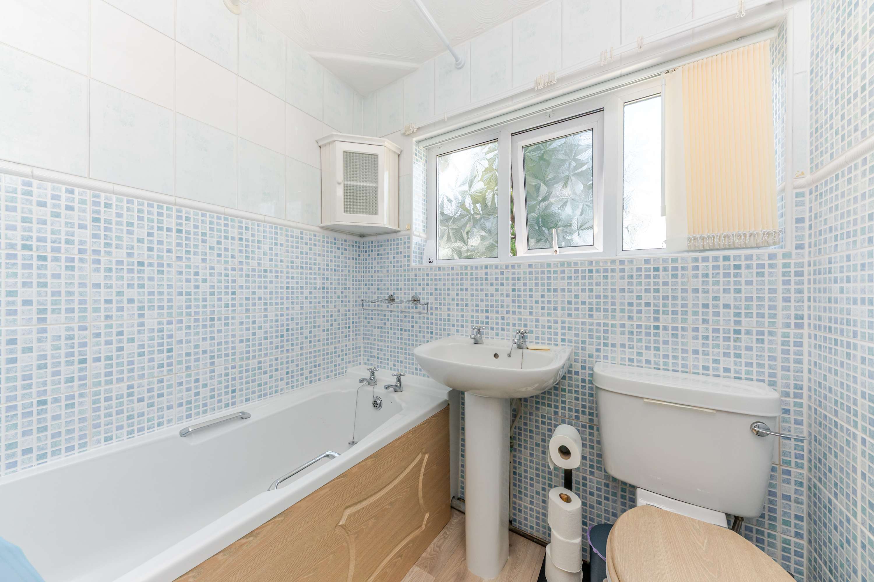 Westhill House in Westhill Road 4 DN34 4SF - Property image 39 - VivreStays
