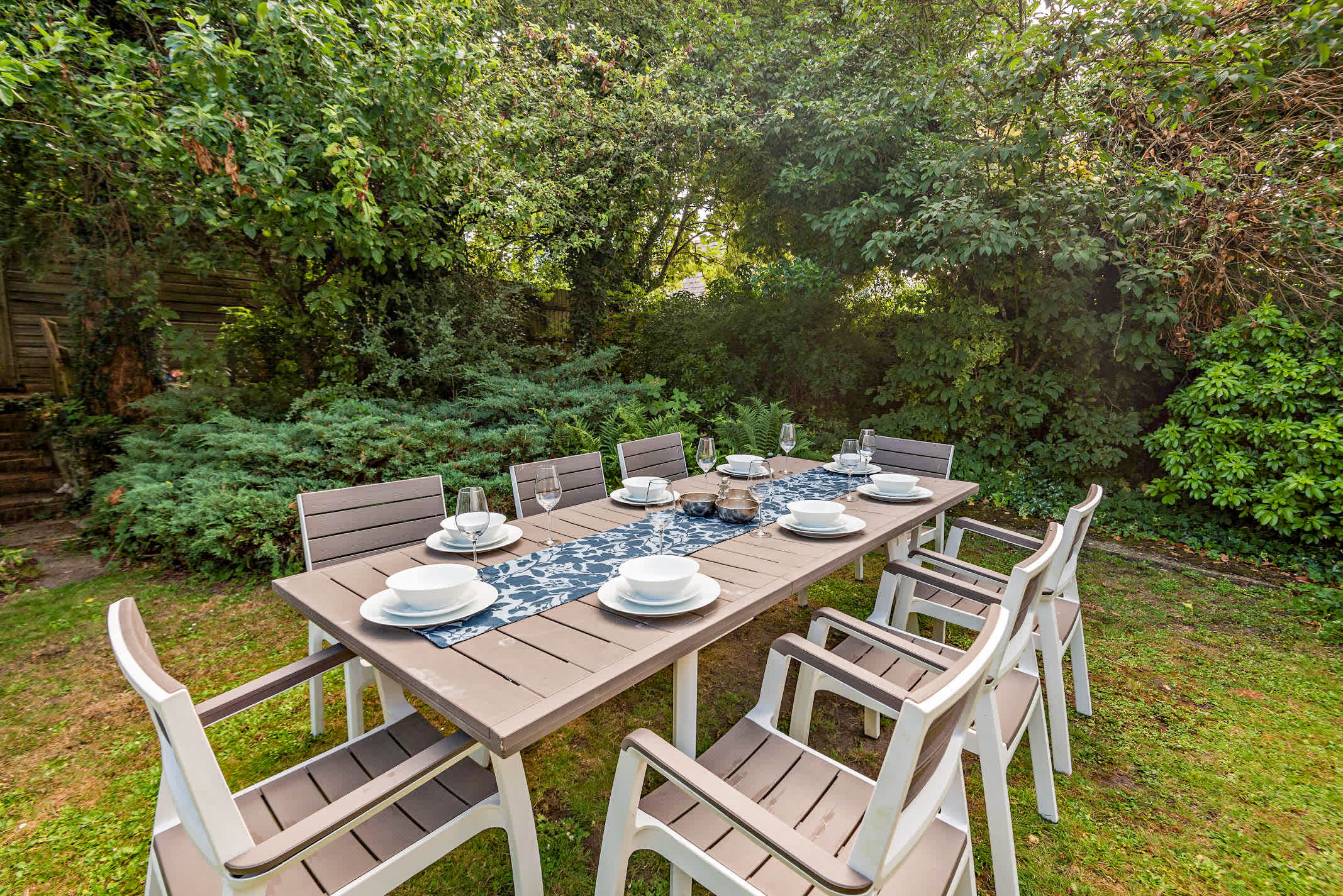Pear Tree Cottage Village Thatched Home & Hot Tub in Saint Leonards View SP6 3PZ - Property image 36 - VivreStays
