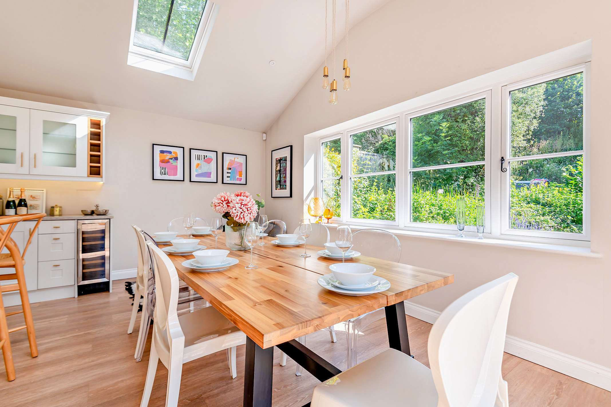 Pear Tree Cottage Village Thatched Home & Hot Tub in Saint Leonards View SP6 3PZ - Property image 17 - VivreStays