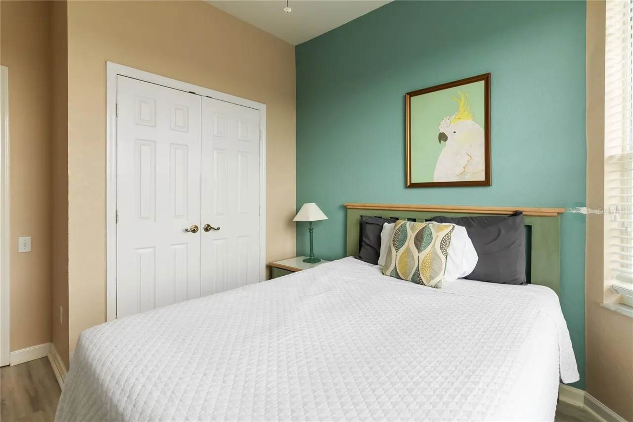 3BR Condo Min. to Disney! Free Resort Pool & Gym