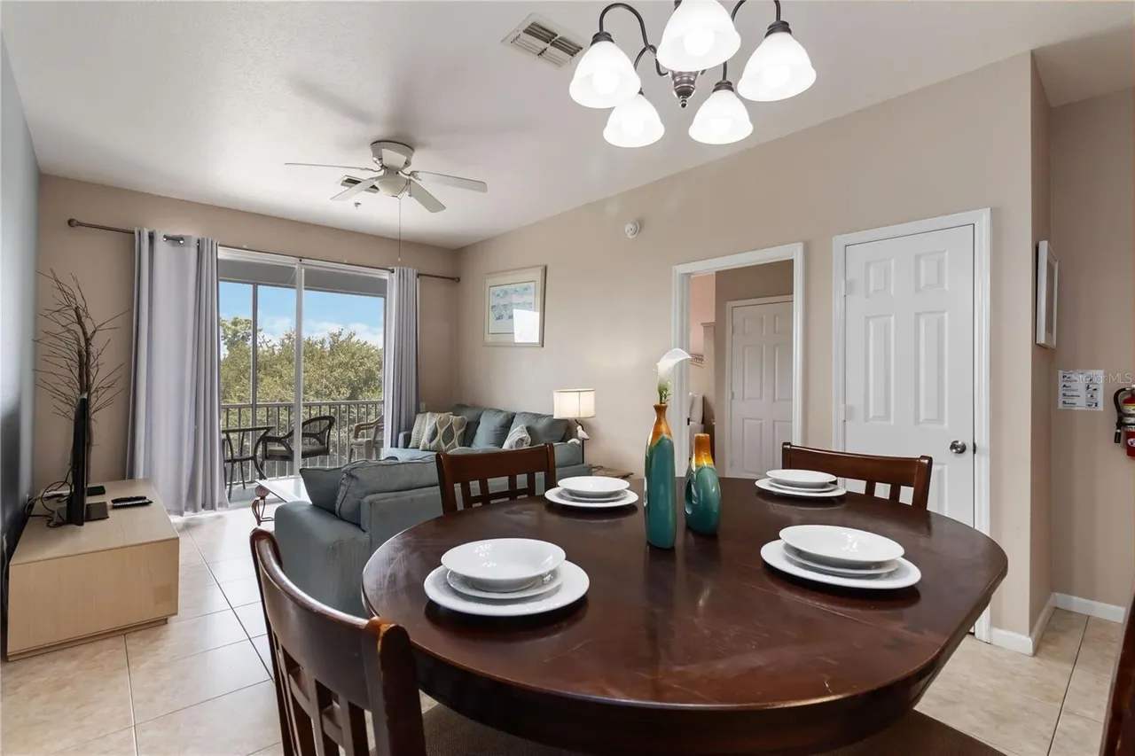 3BR Condo Min. to Disney! Free Resort Pool & Gym