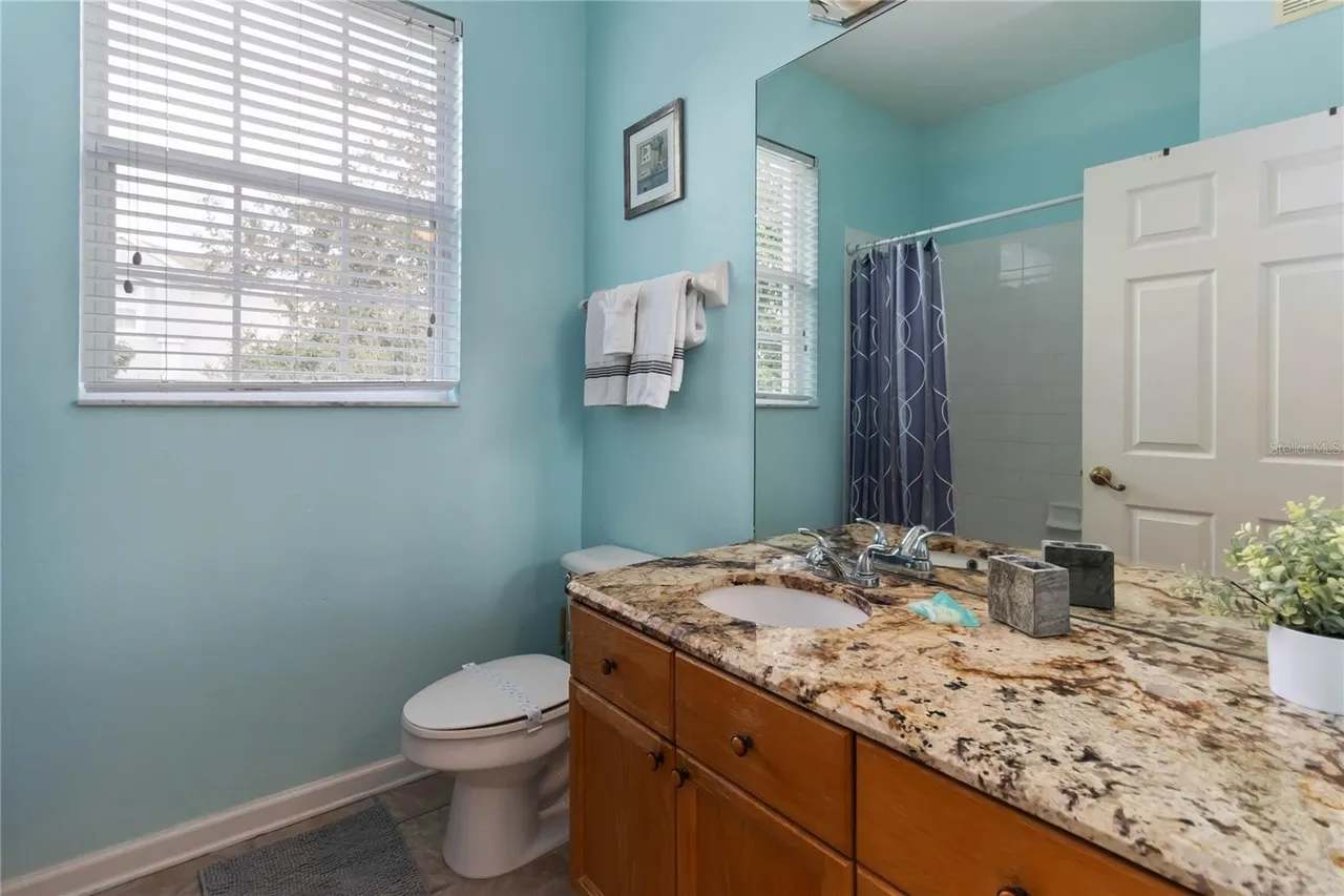 3BR Condo Min. to Disney! Free Resort Pool & Gym