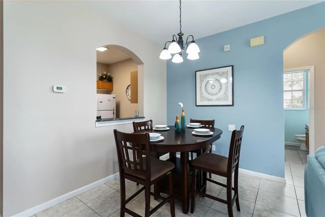 3BR Condo Min. to Disney! Free Resort Pool & Gym