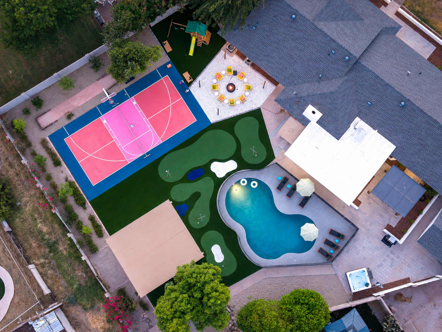 Golf Simulator • Pool • Sports Court | Sleeps 24 - Mesa
