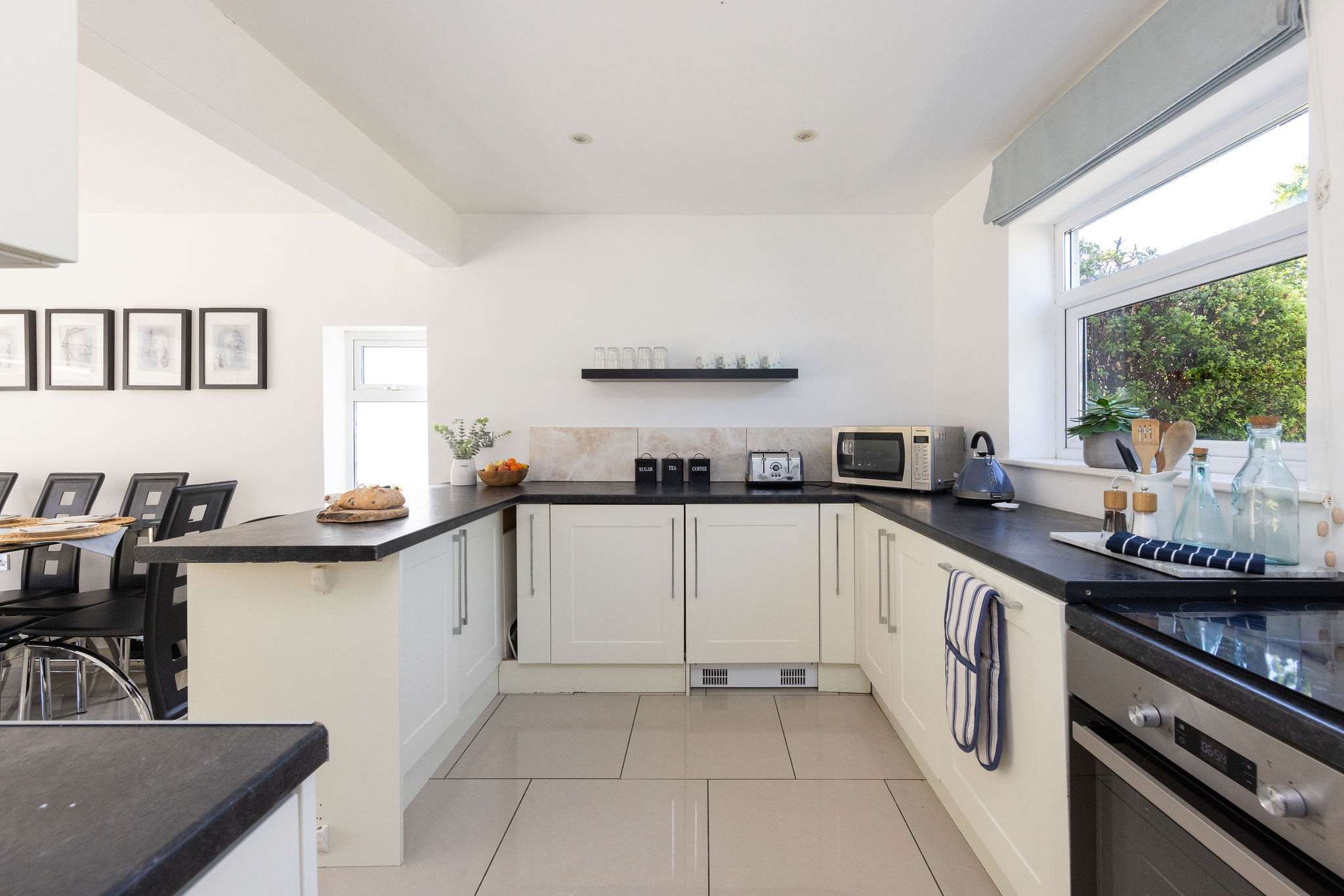 West Wittering Beach House, Garden & Parking