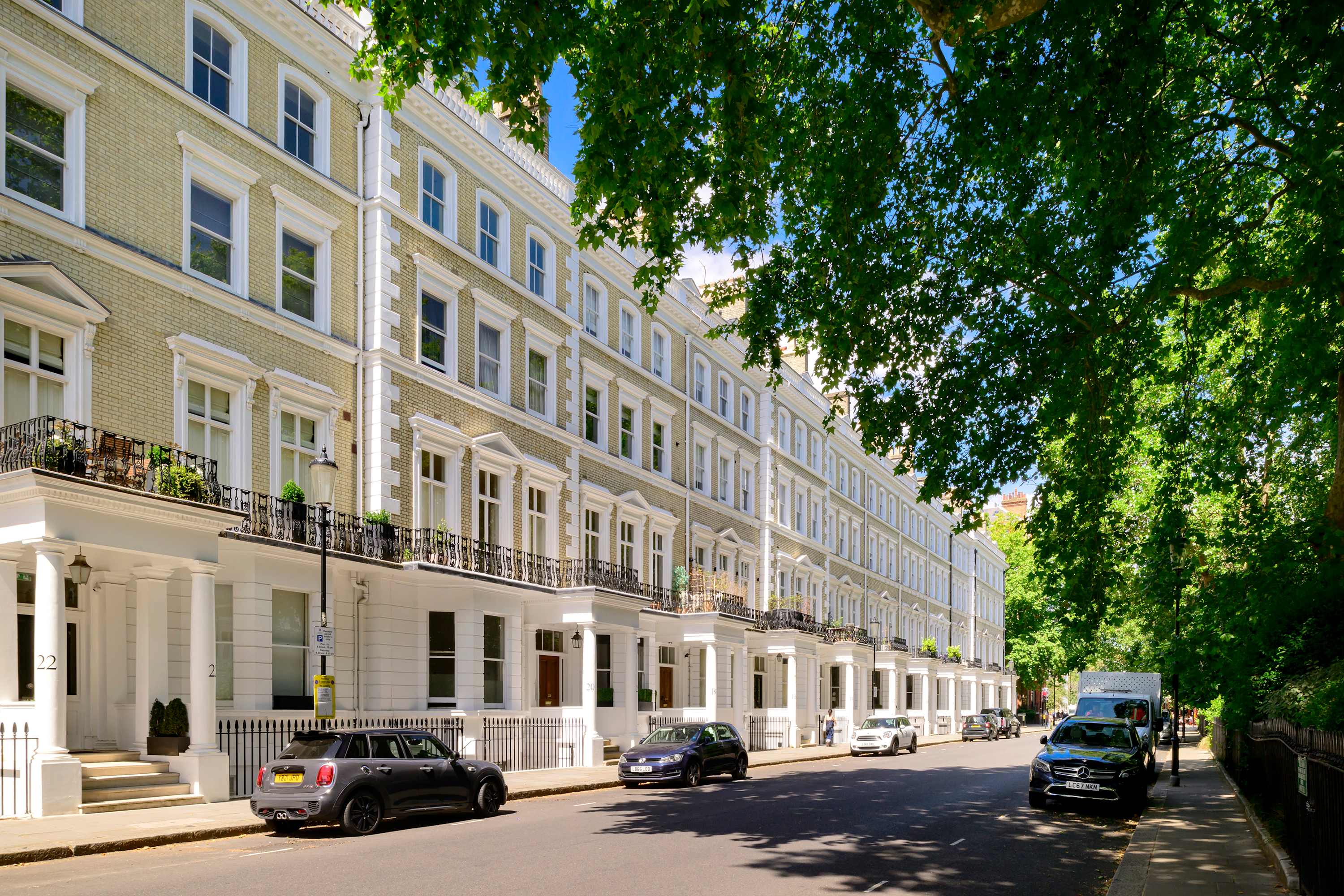 Charming & Spacious 1 bedroom Flat - South Kensington in Cranley Gardens SW7 3DA - Property image 5 - VivreStays