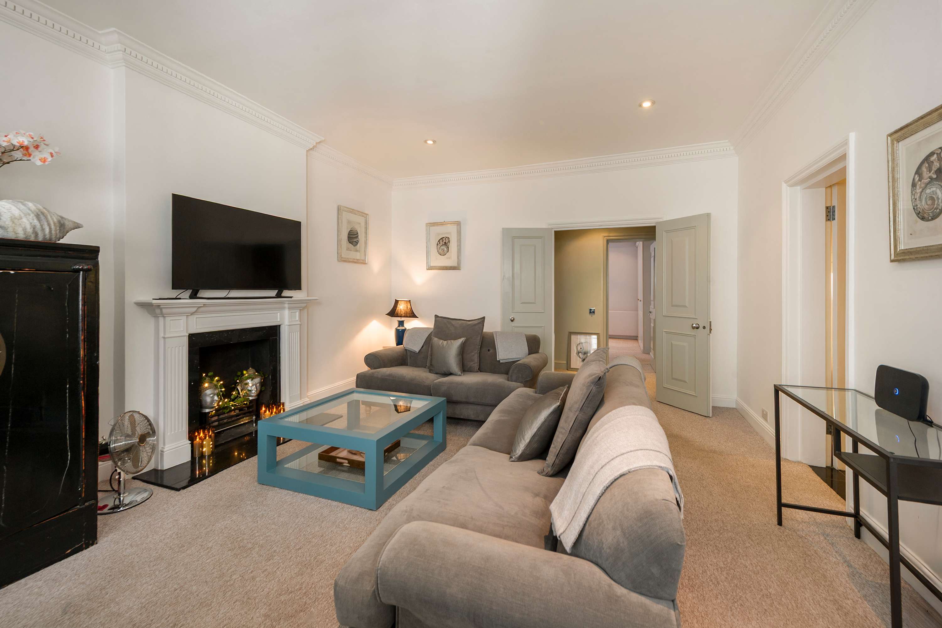 Charming & Spacious 1 bedroom Flat - South Kensington in Cranley Gardens SW7 3DA - Property image 2 - VivreStays