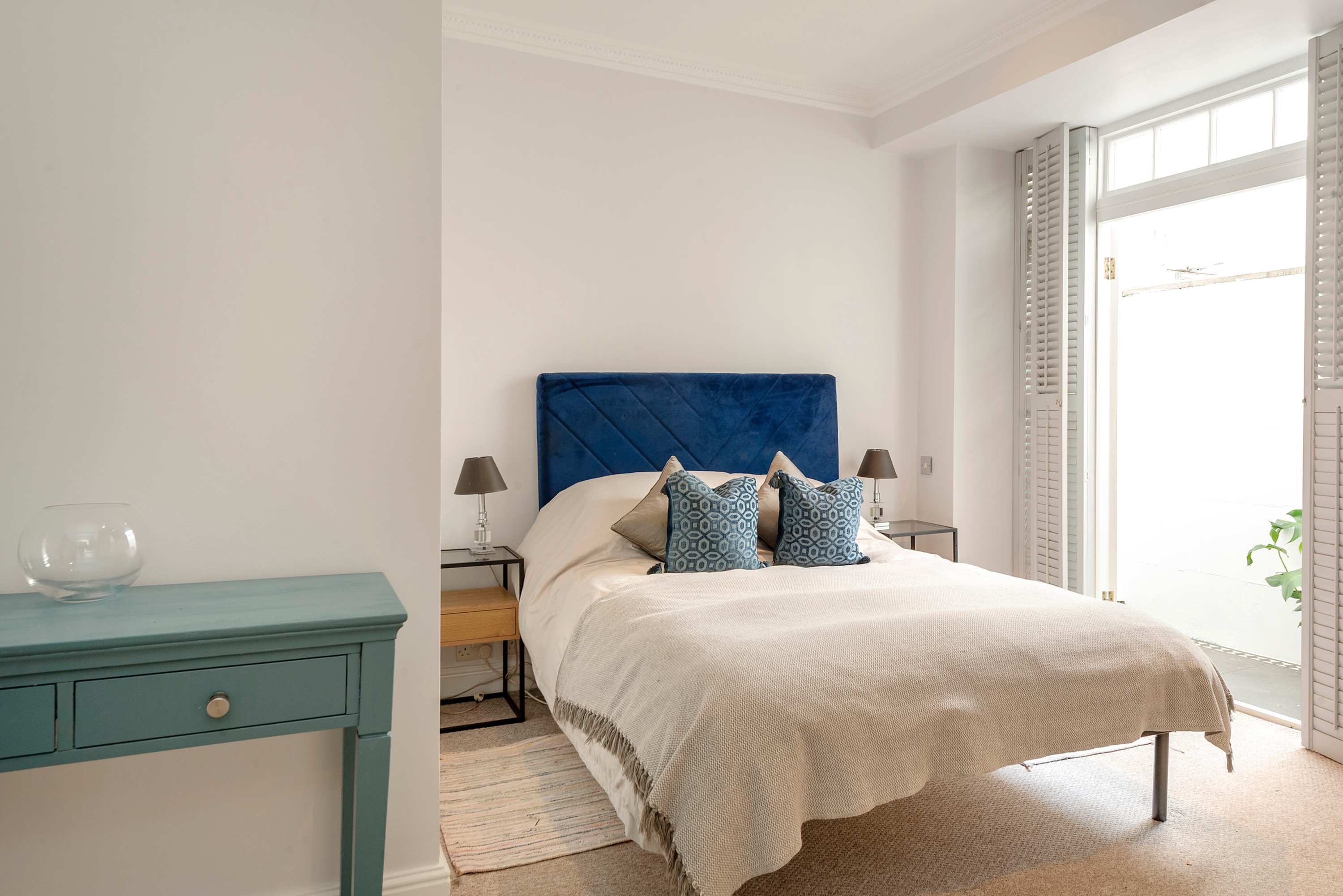Charming & Spacious 1 bedroom Flat - South Kensington in Cranley Gardens SW7 3DA - Property image 3 - VivreStays