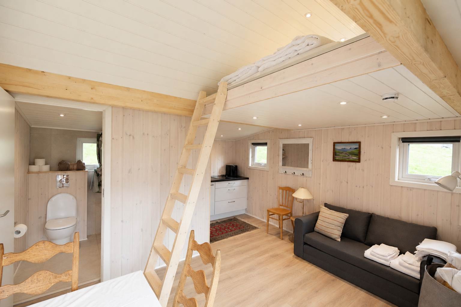 Arctic Cabin Hideaway with Fjord View