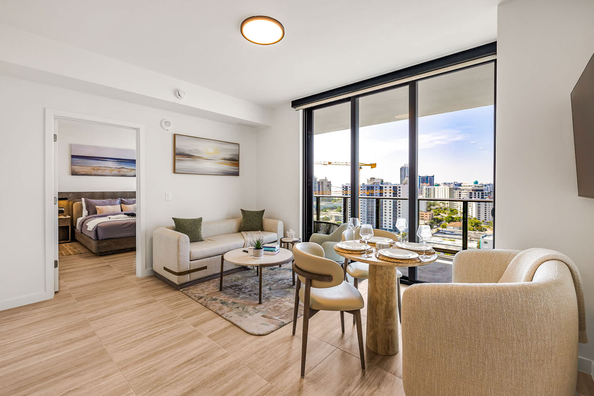 Chic Miami Retreat | Sleeps 6 Modern Miami Retreat