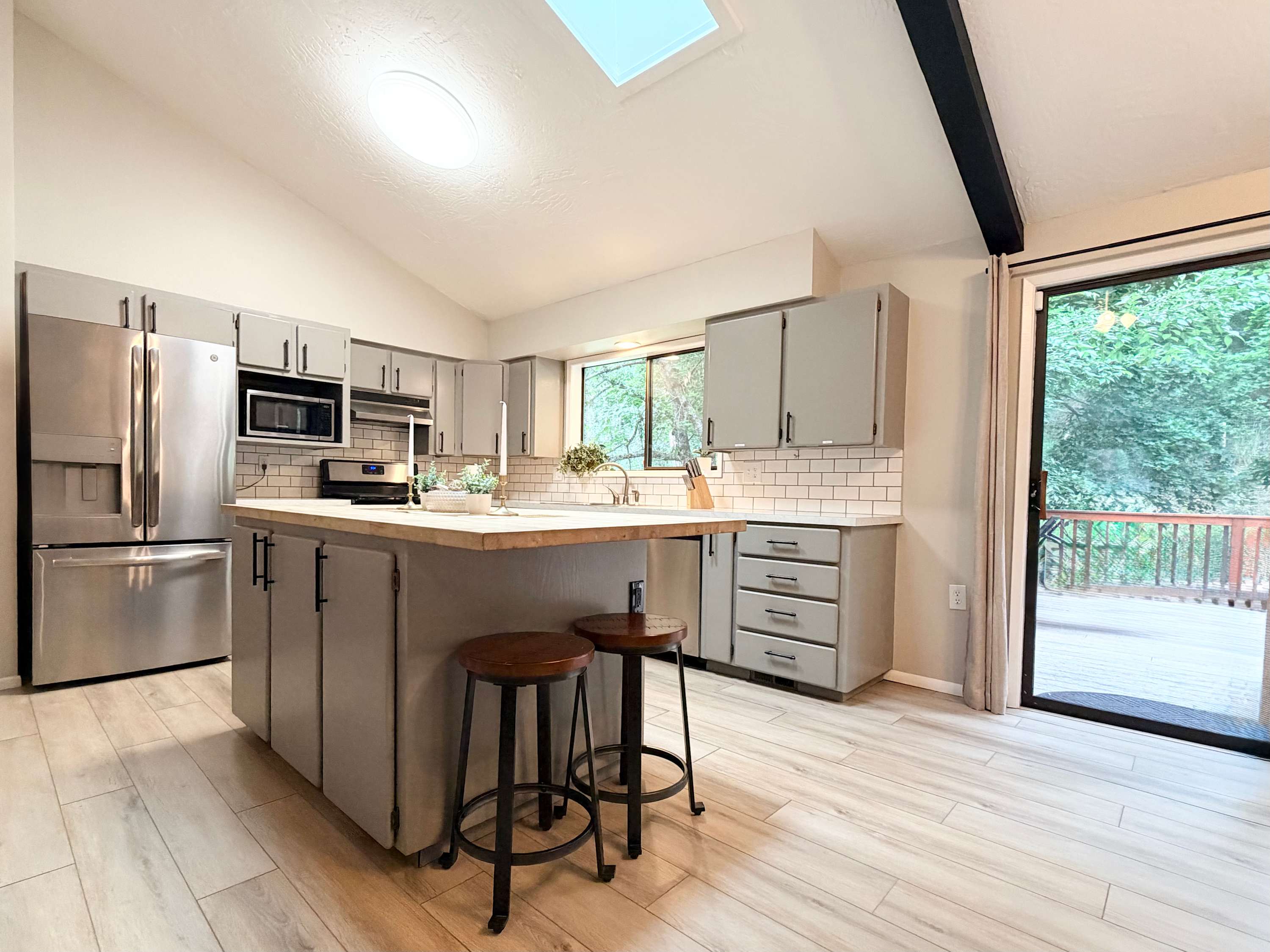 Fernan Lake Retreat | Walk to Lake, Near Downtown 5