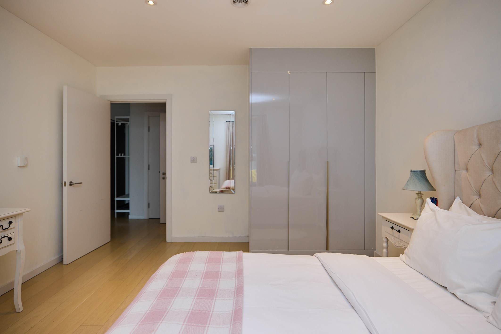Minimalist Grey Design & Sunlit Glass in Flat 201, Cassia Point, Glasshouse Gardens, E20 1HR London, United Kingdom E20 1HR - Property image 9 - VivreStays