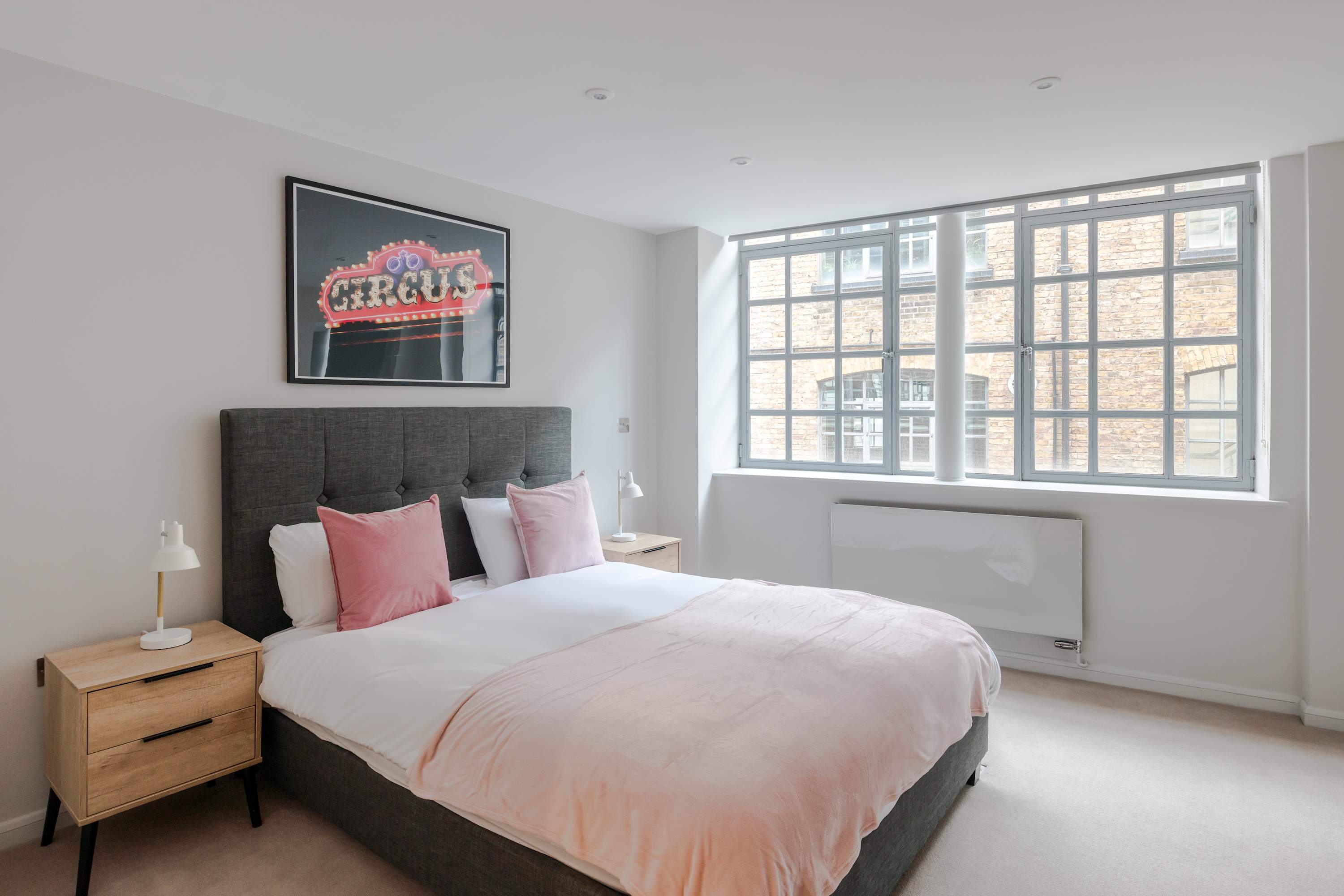 Farringdon 3-Bed · 2 En-Suites · Lift · Sleeps 8 in Eyre Street Hill, 5 EC1R - Property image 4 - VivreStays