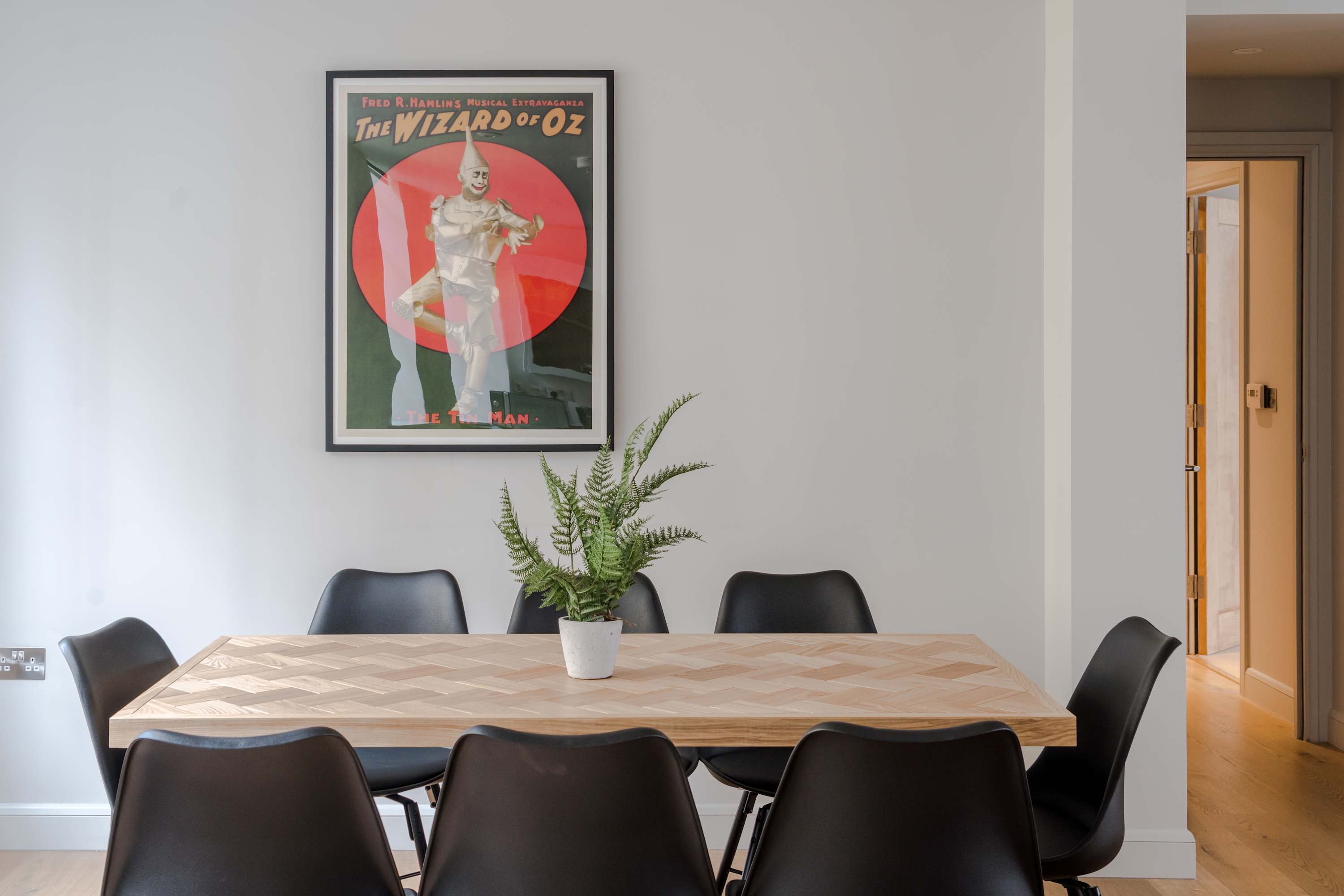 Farringdon 3-Bed · 2 En-Suites · Lift · Sleeps 8 in Eyre Street Hill, 5 EC1R - Property image 21 - VivreStays