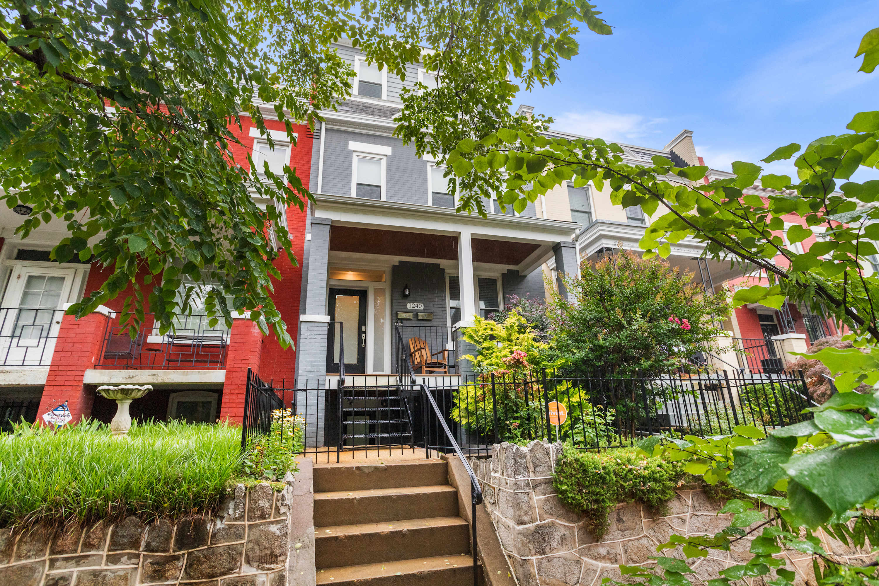 Sojourn Sleek 3BD in the Heart of Capitol Hill 4