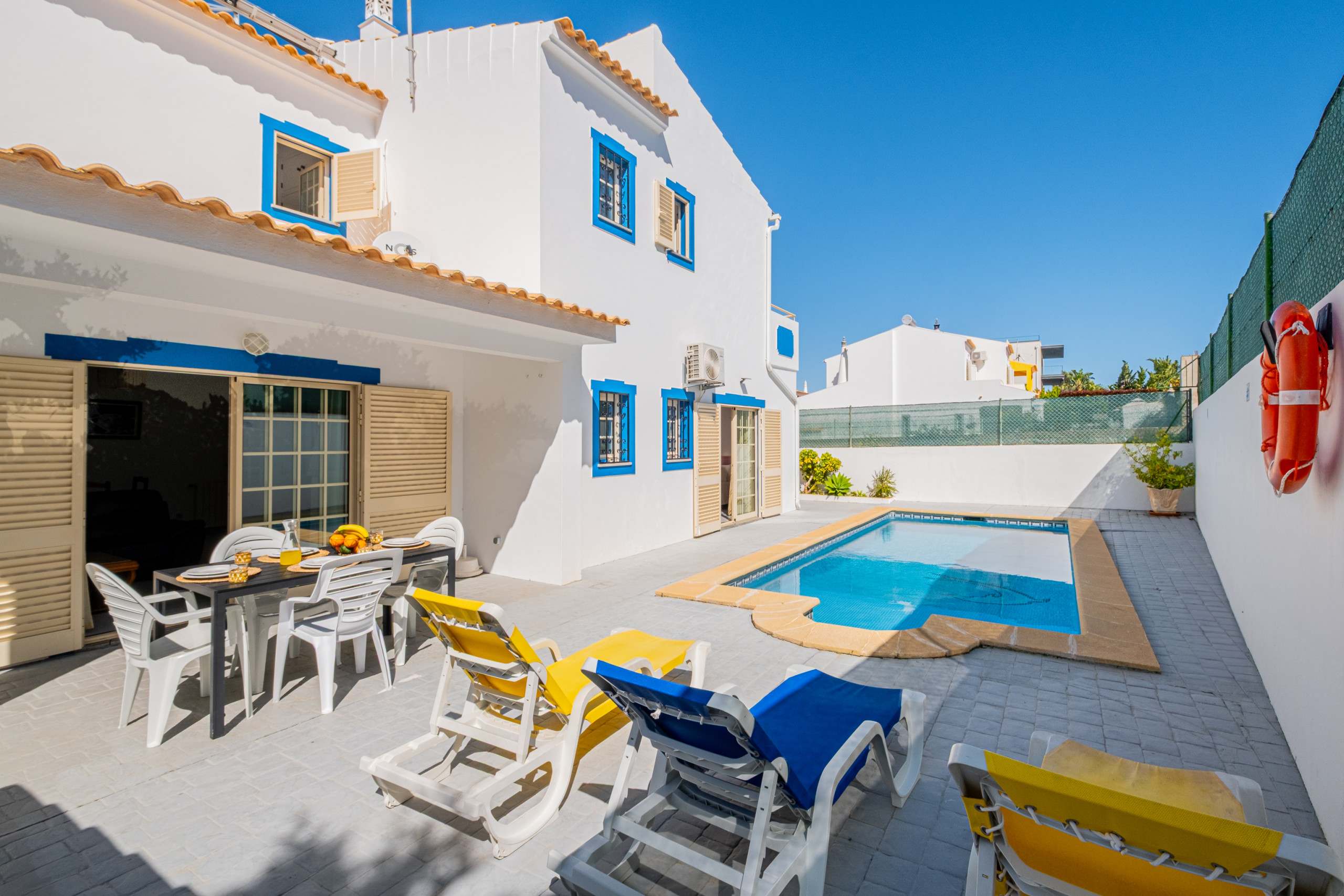 Villa Naomi