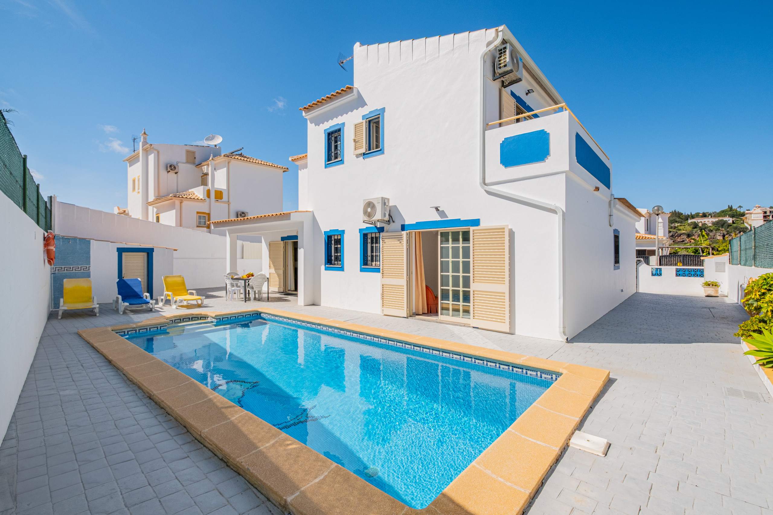 Villa Naomi