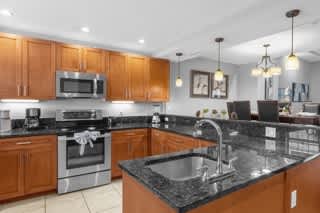 4 BR Townhome Close to Disney | Photo 12