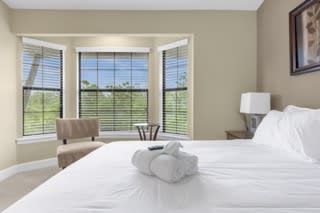 4 BR Townhome Close to Disney | Photo 25