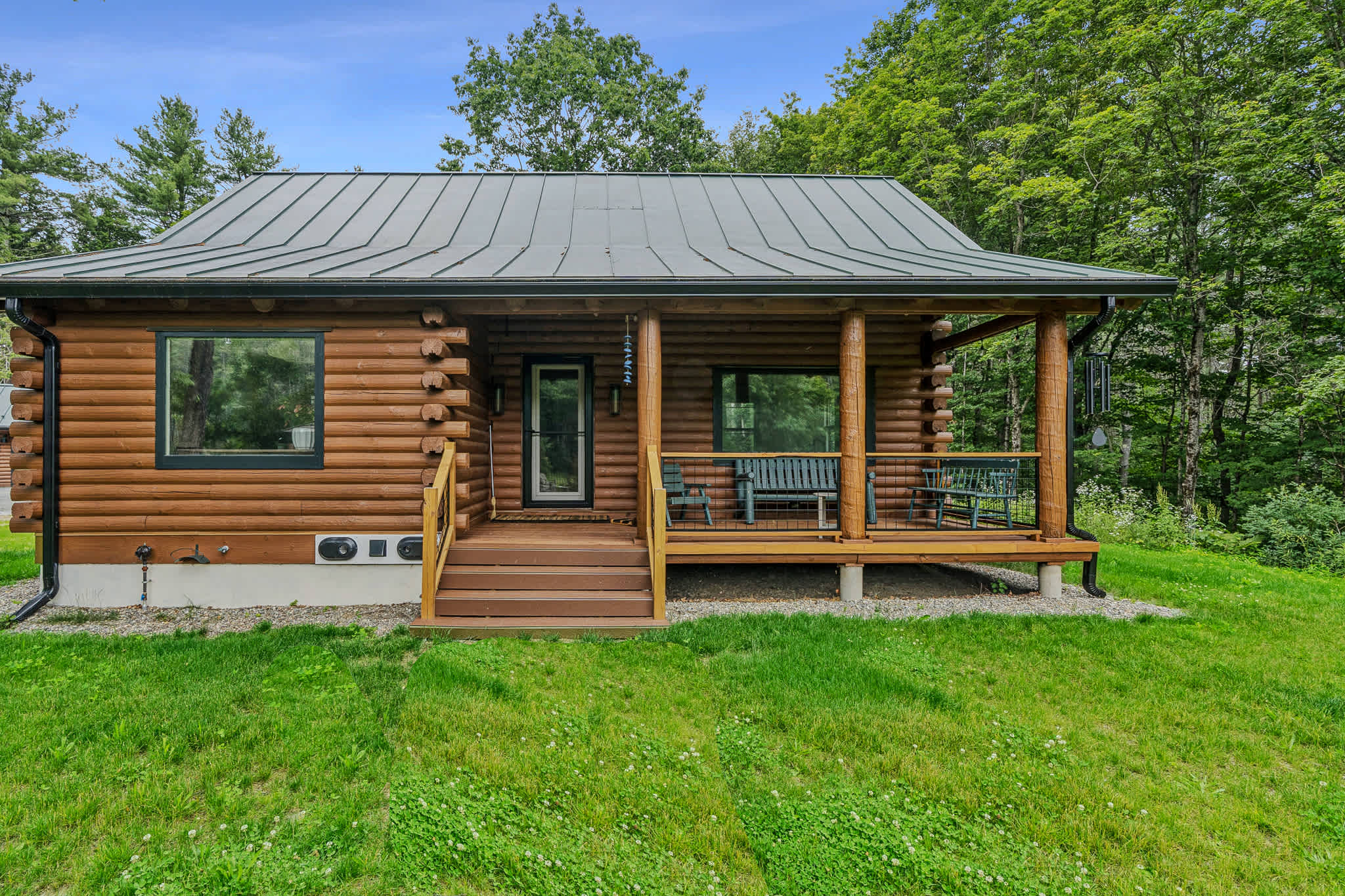Blue & Sonny Hollow, Modern Cabin with Firepit