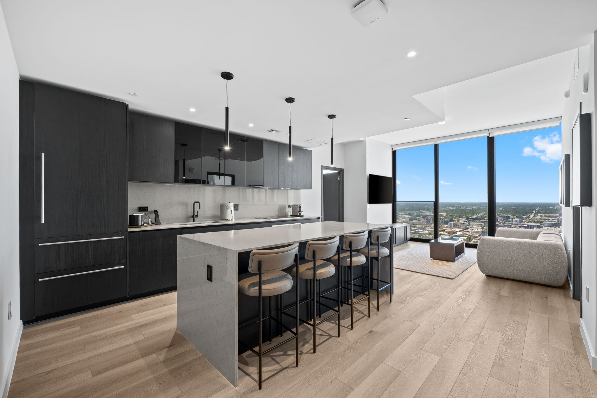 49th Floor E11EVEN 2BR Bay Views ELITE Amenities