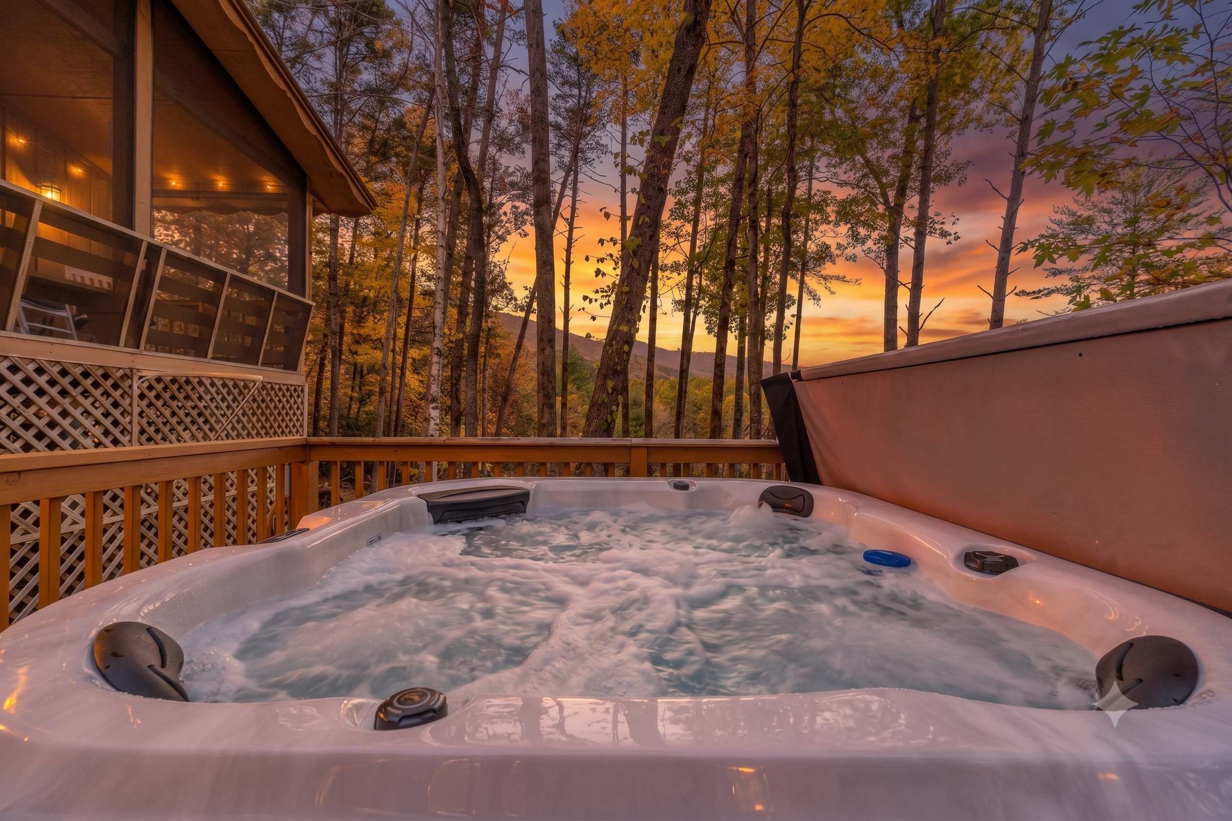 WANDERLUST - CHARMING MOUNTAIN CABIN W/ HOT TUB