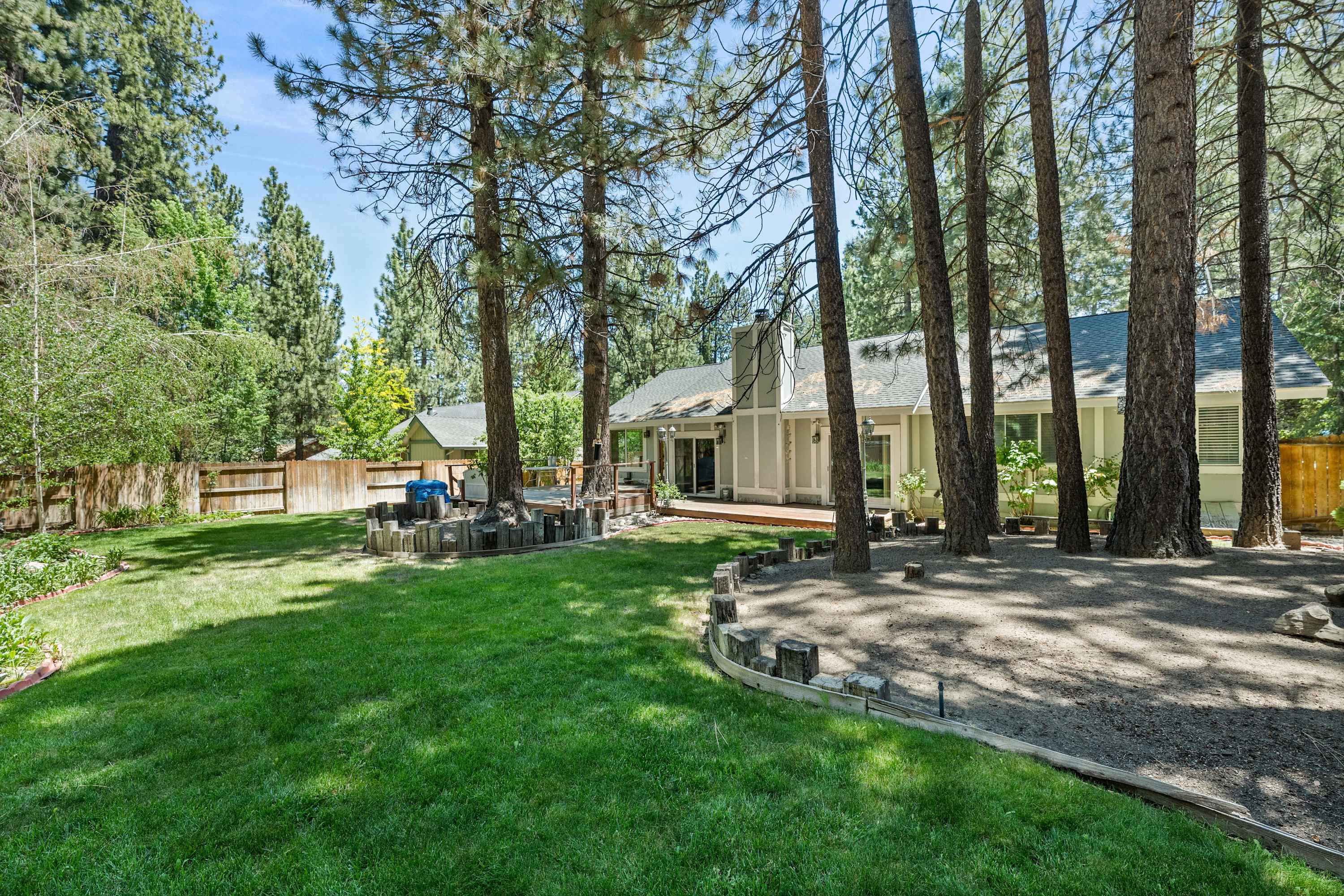 Walk to Snow Summit, AC, Fenced Yard