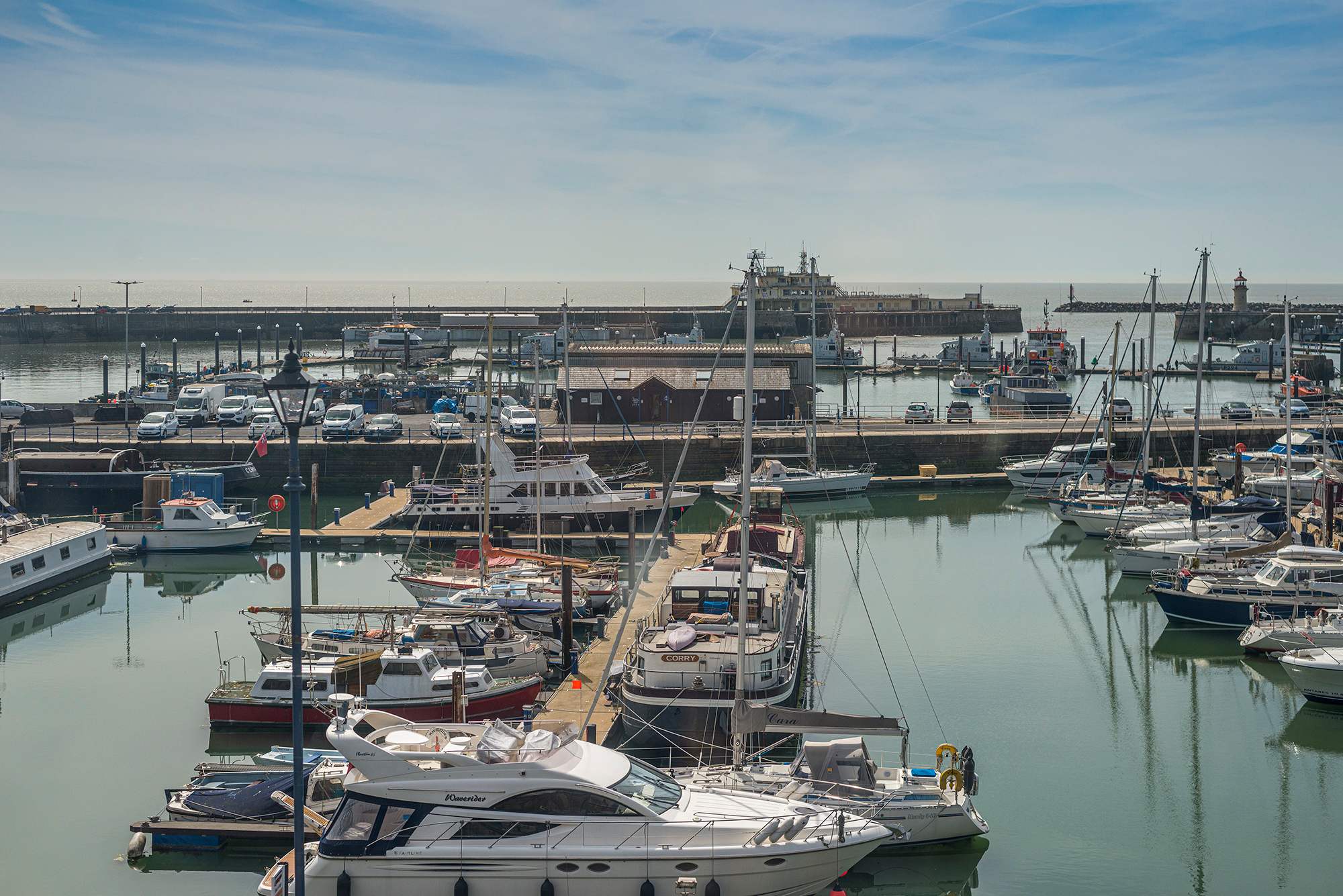 View Harbour View | Central | Iconic View | Coastal Stay in Harbour Parade 49 CT11 8LJ Harbour View | Central | Iconic View | Coastal Stay in Harbour Parade 49 CT11 8LJ - Property image 4 - VivreStays